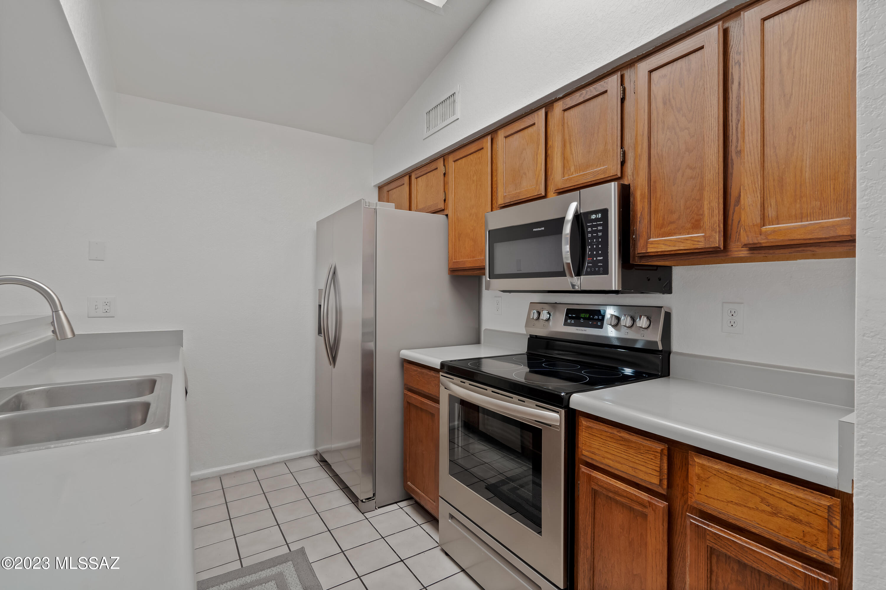 Pueblo Villas West (1-88) - Residential
