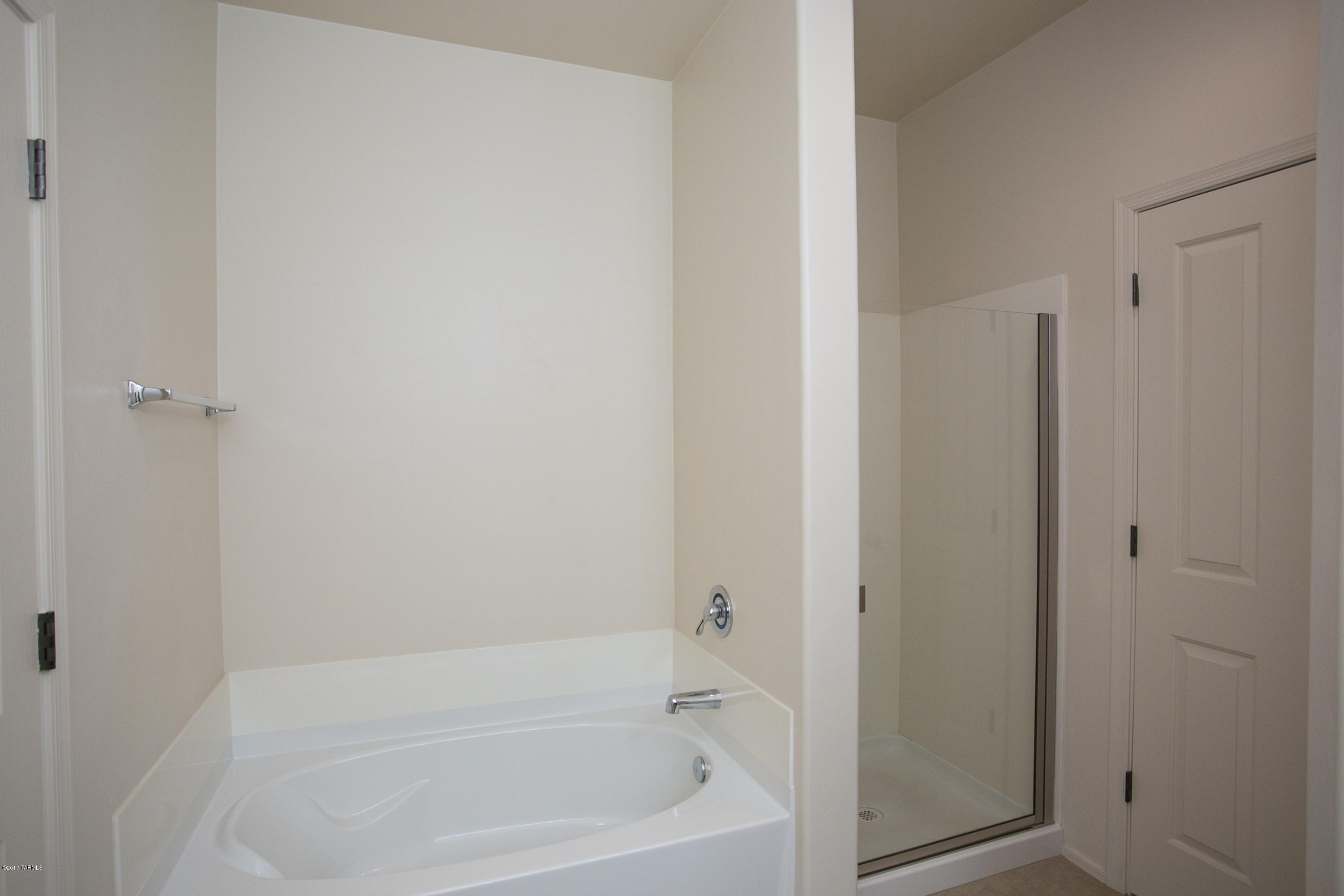 Allen Road Townhomes (1-18) - Residential