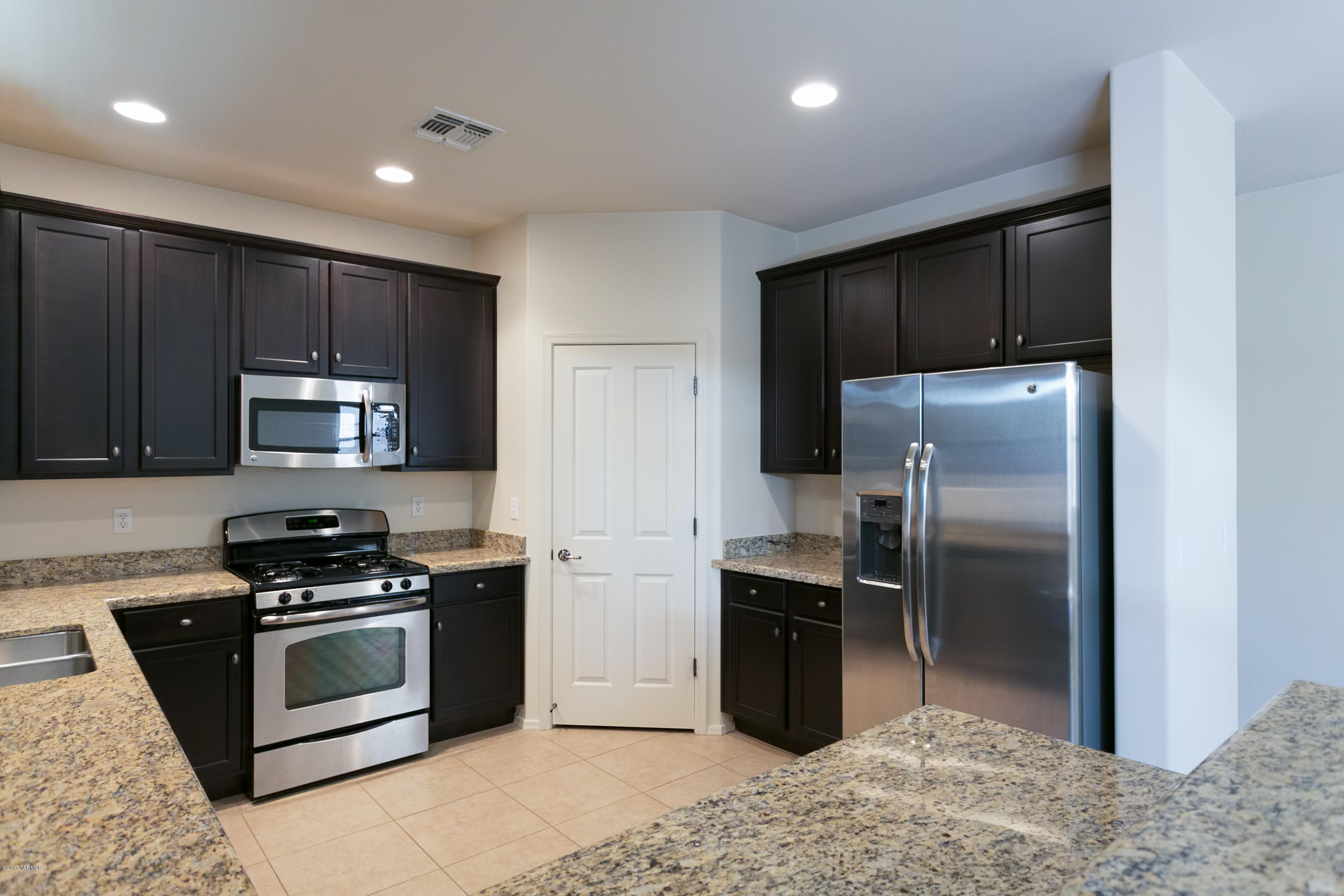 Allen Road Townhomes (1-18) - Residential