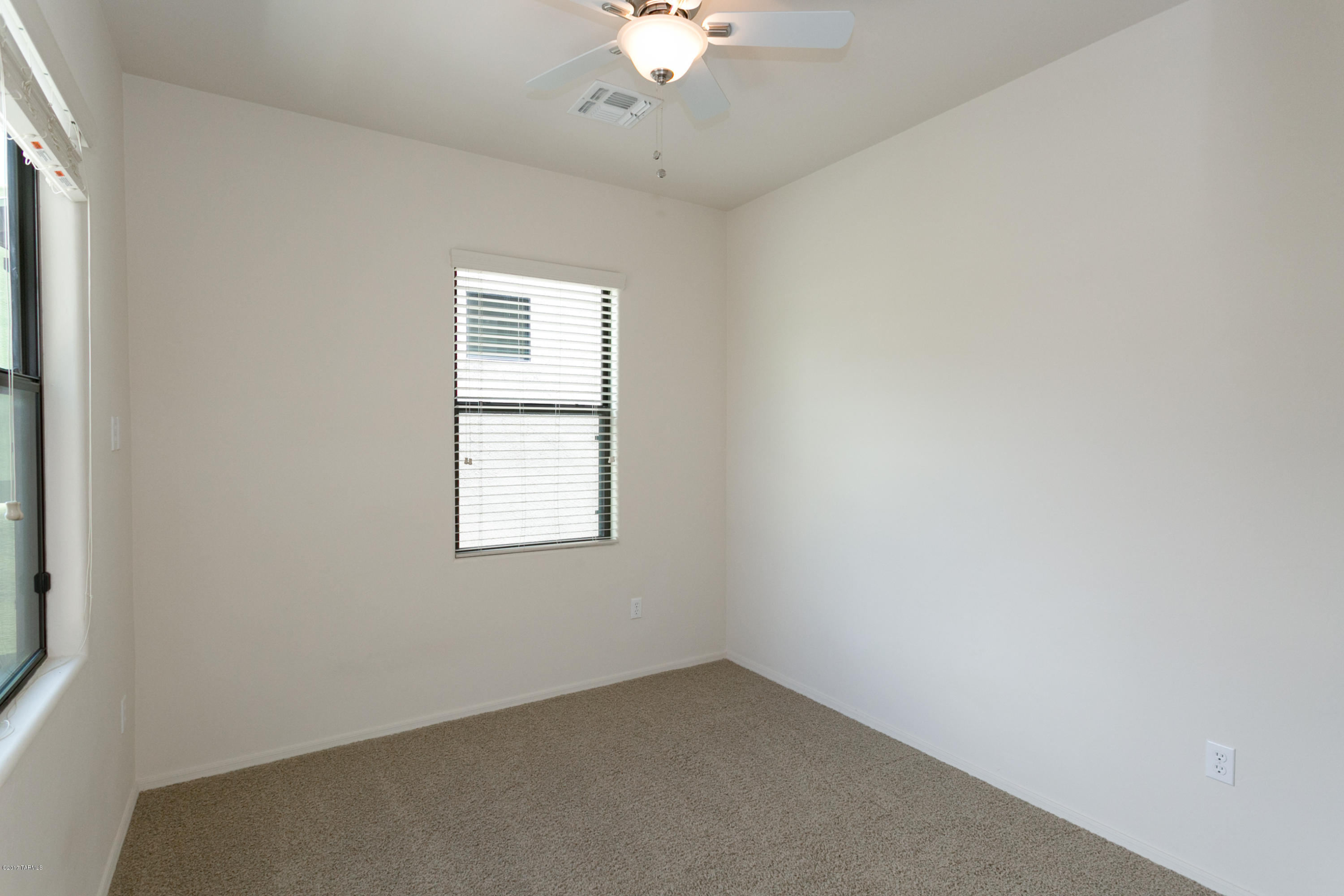 Allen Road Townhomes (1-18) - Residential
