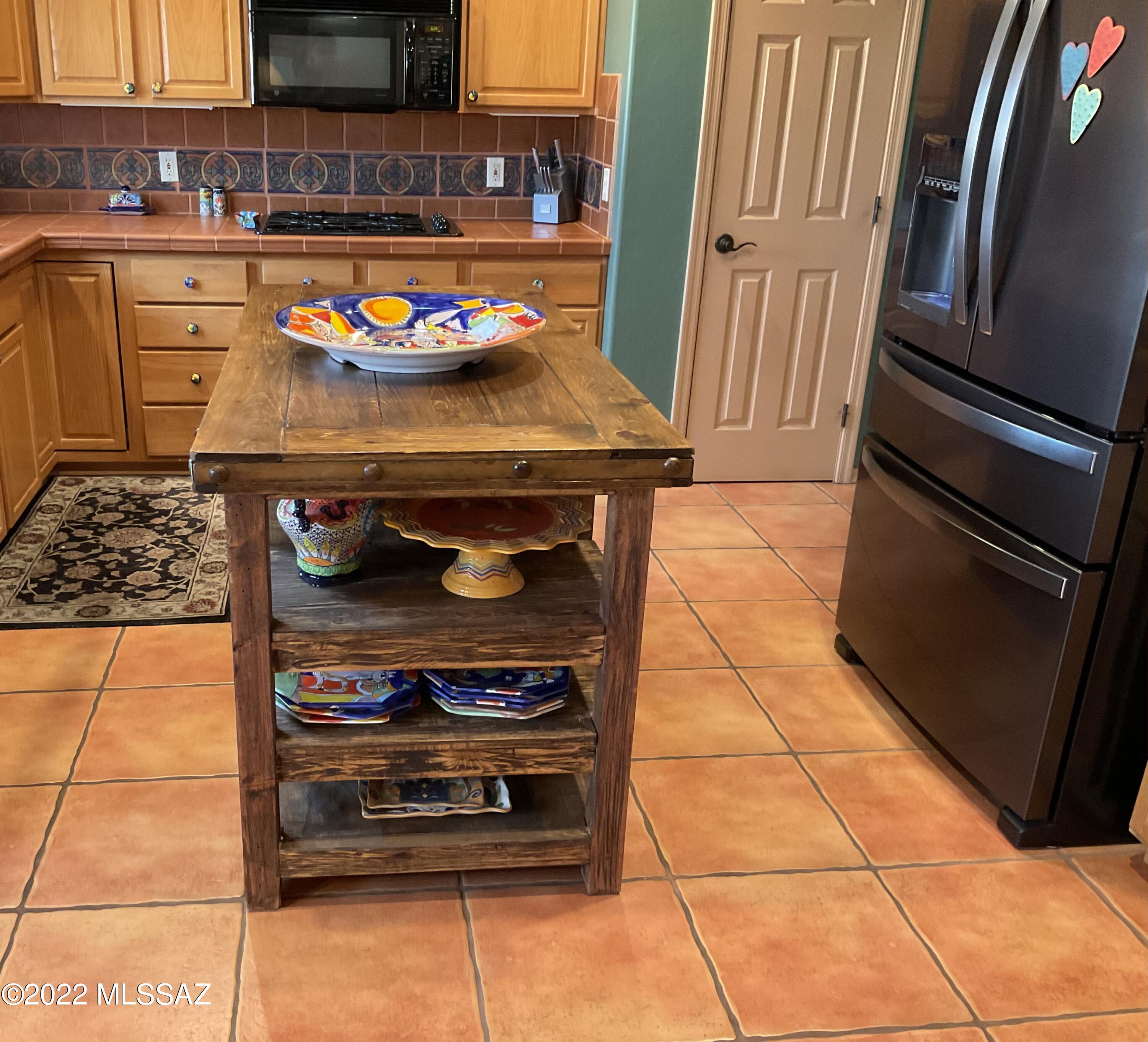 Portillo Hills Place(1-28) - Residential