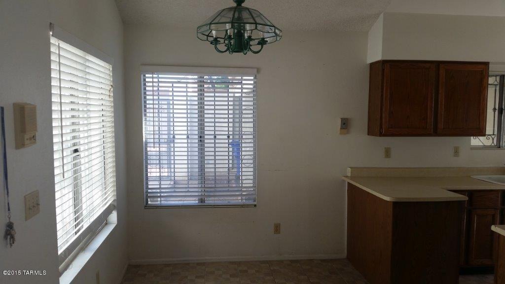 Saddlewood Villas (1-102) - Residential