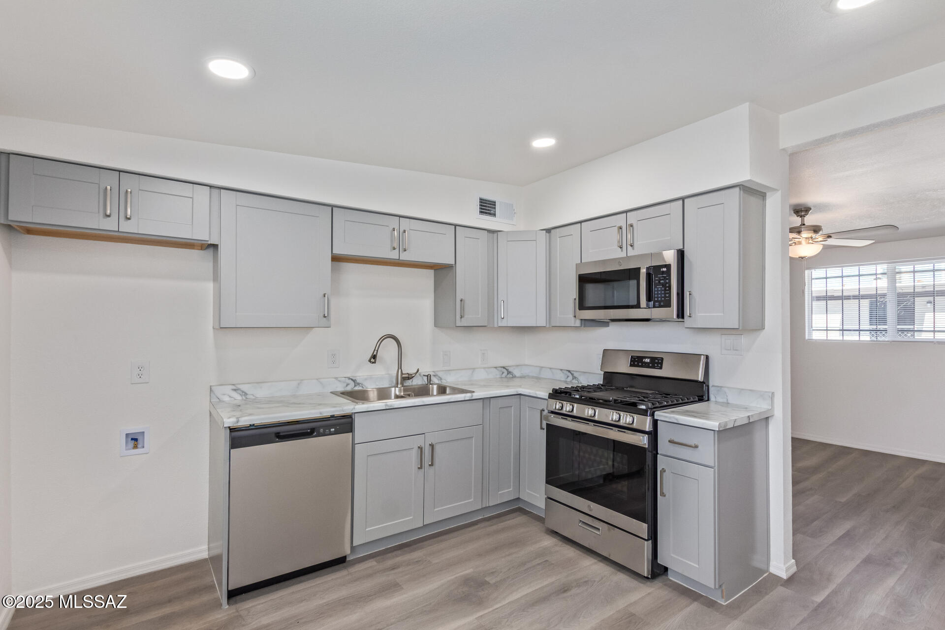 Menlo Park, Menlo Park Annex & South Menlo Park Amended - Residential Income