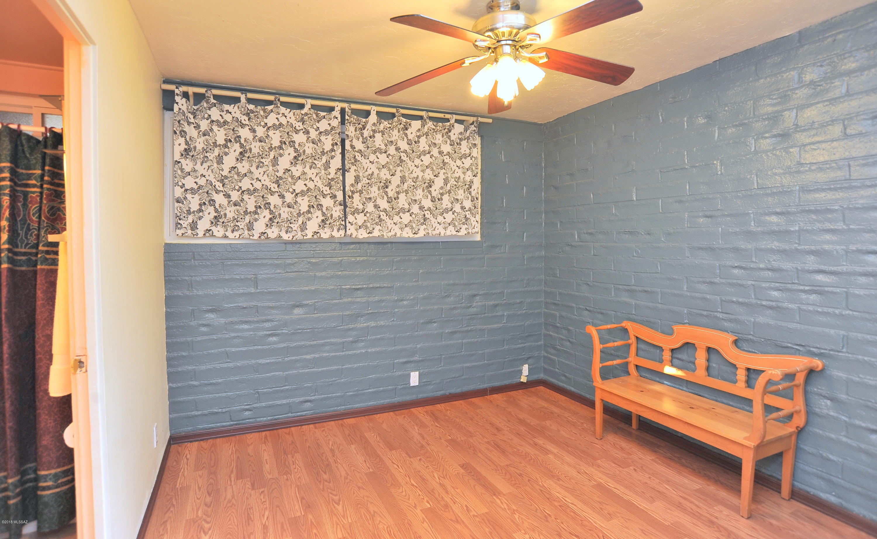 Sherwood Village Terrace (86-170) - Residential