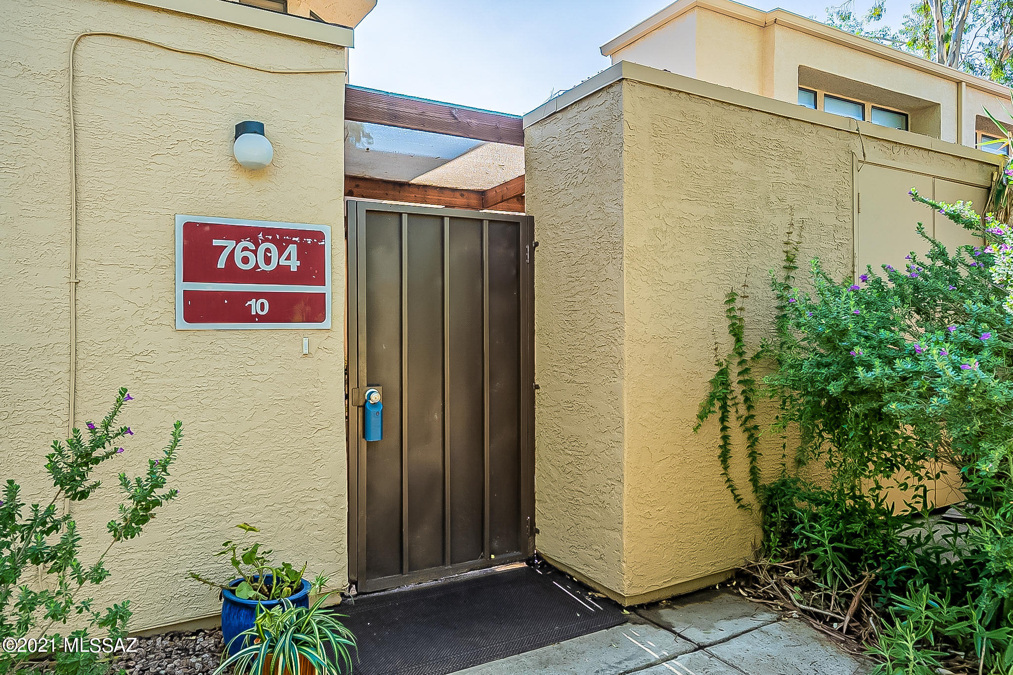 Coronado Place Condominiums II (Units 37-158) - Residential