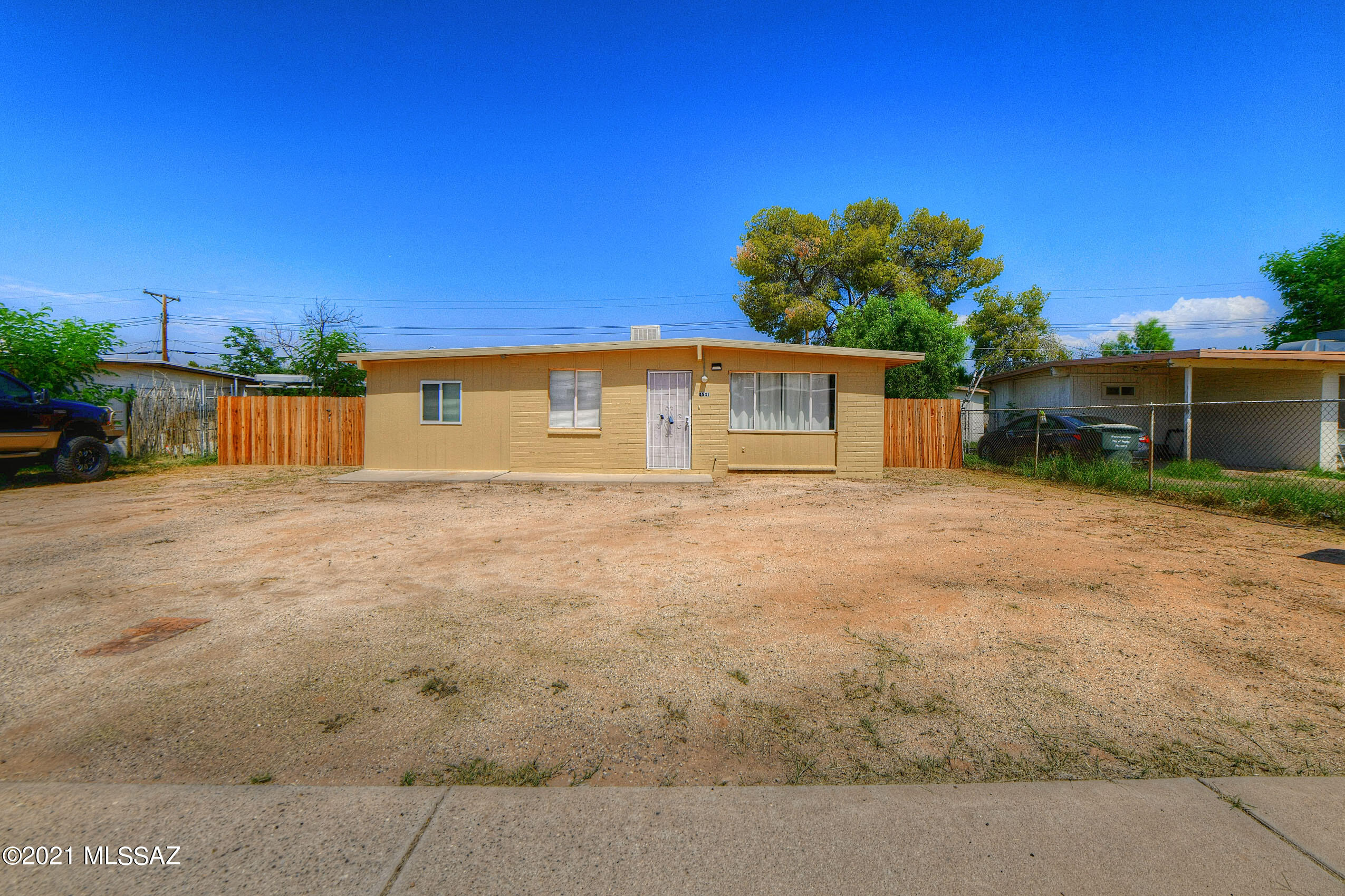 Beautifully remodeled 3bedroom, 2bathroom home located just minutes from shopping, dining, hotel accommodations, Davis Monthan Air Force Base and the University of Arizona. Come see this one soon because it won't last.