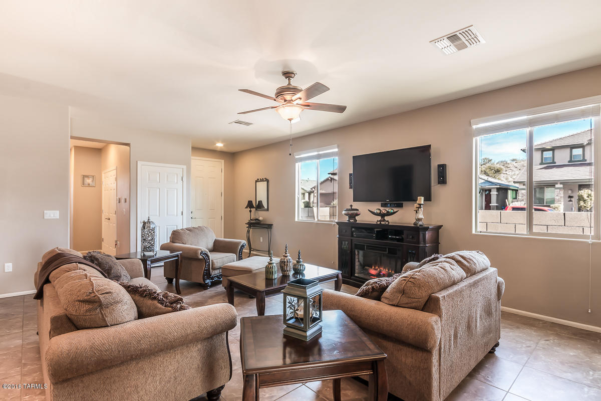 Rancho Del Lago (B37-38) - Residential