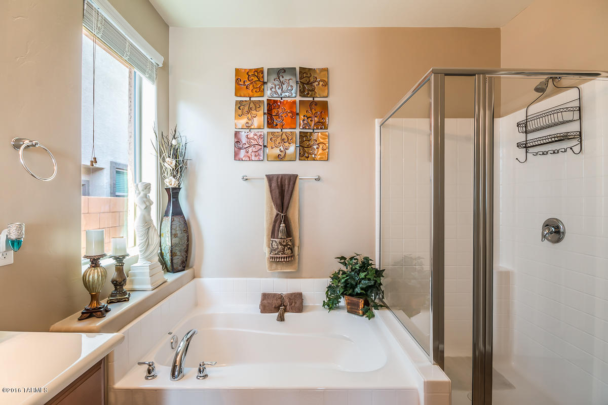 Rancho Del Lago (B37-38) - Residential