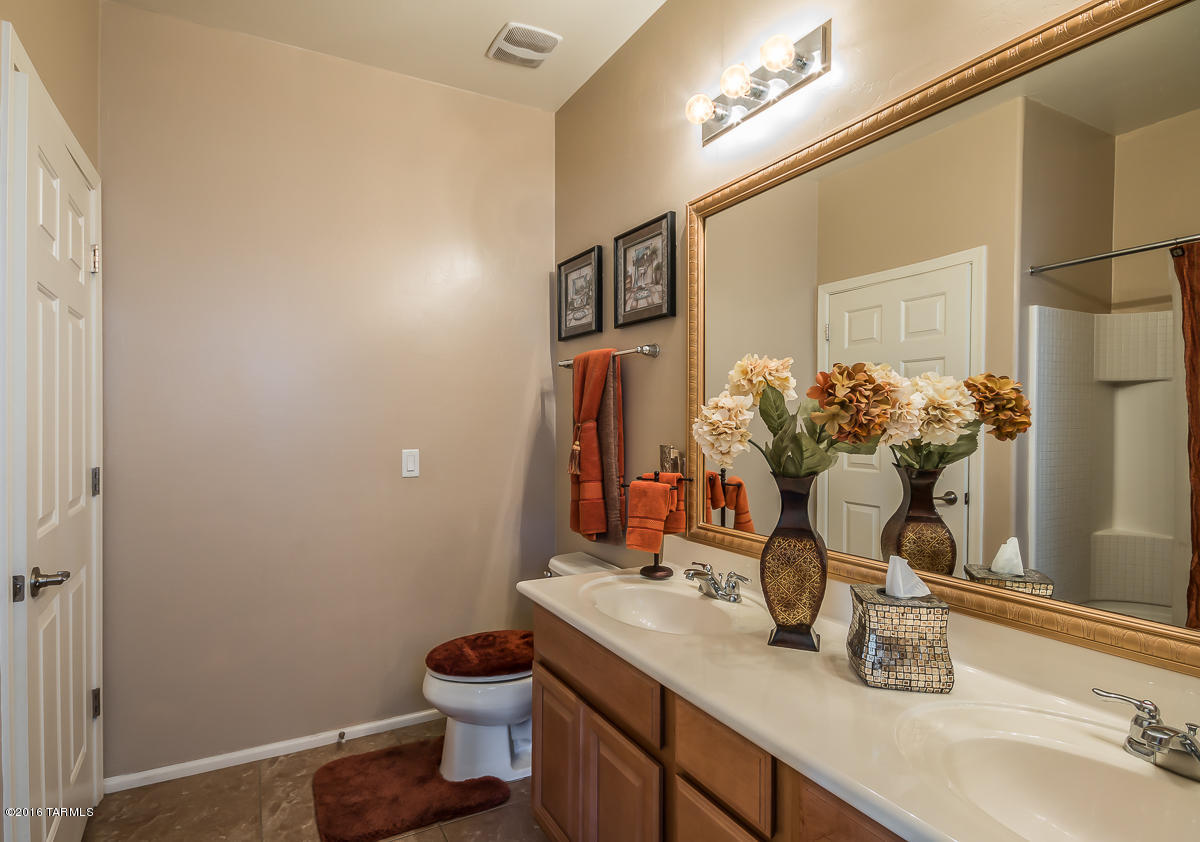 Rancho Del Lago (B37-38) - Residential