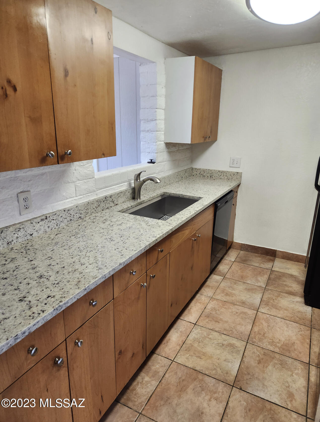 Casas Adobes Park (1-93) - Residential Lease