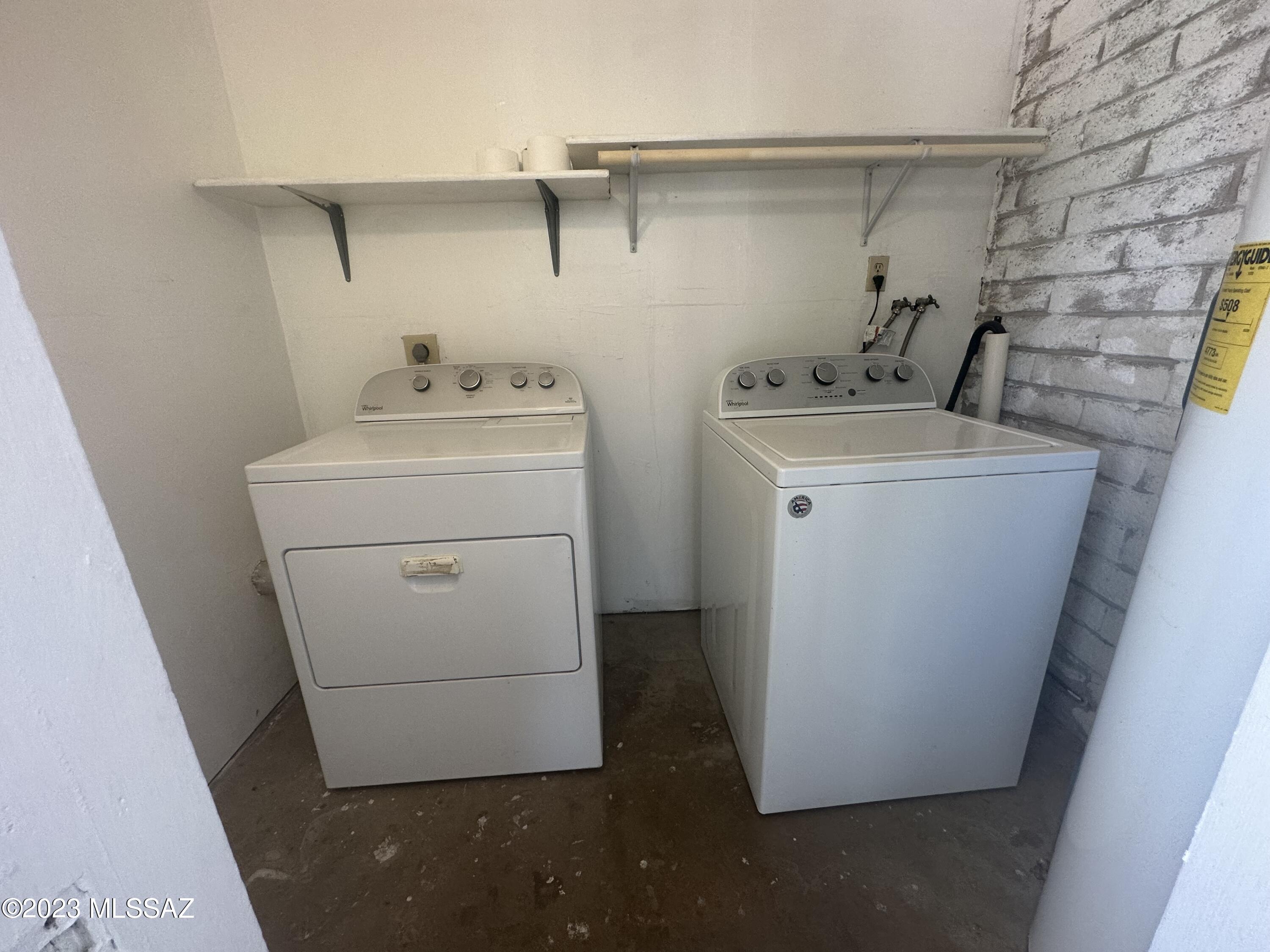 Casas Adobes Park (1-93) - Residential Lease