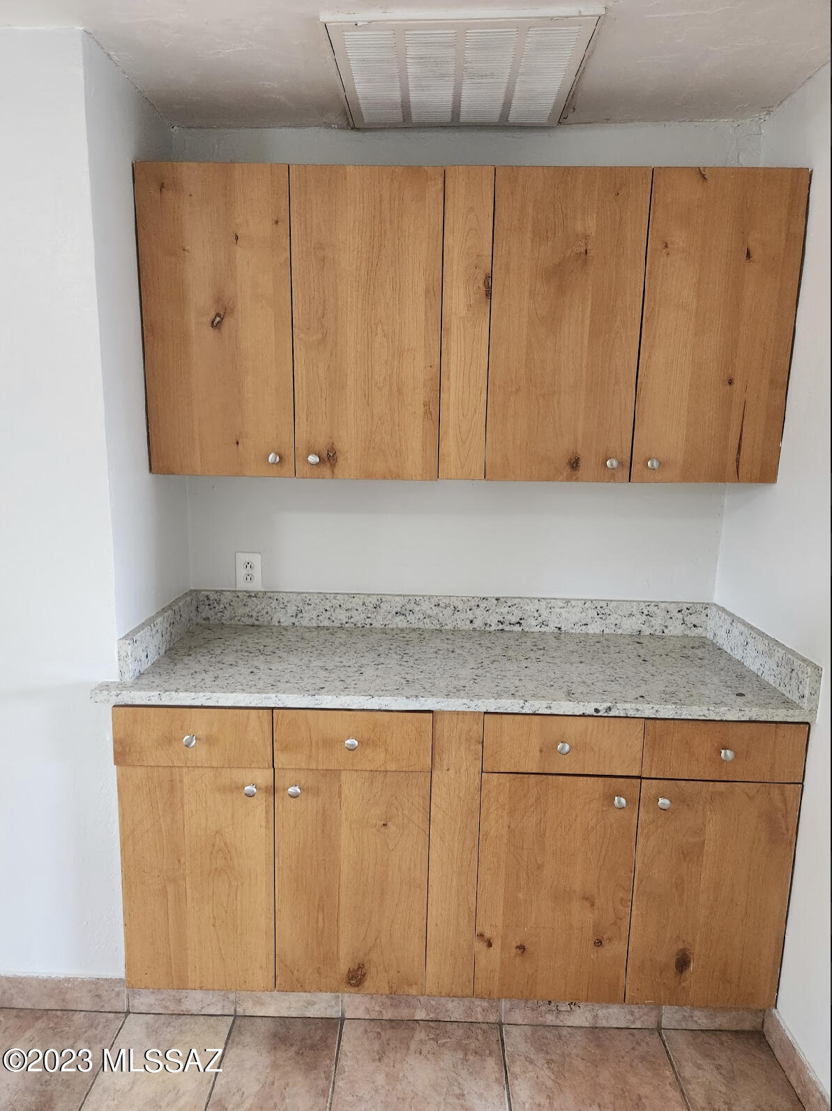 Casas Adobes Park (1-93) - Residential Lease