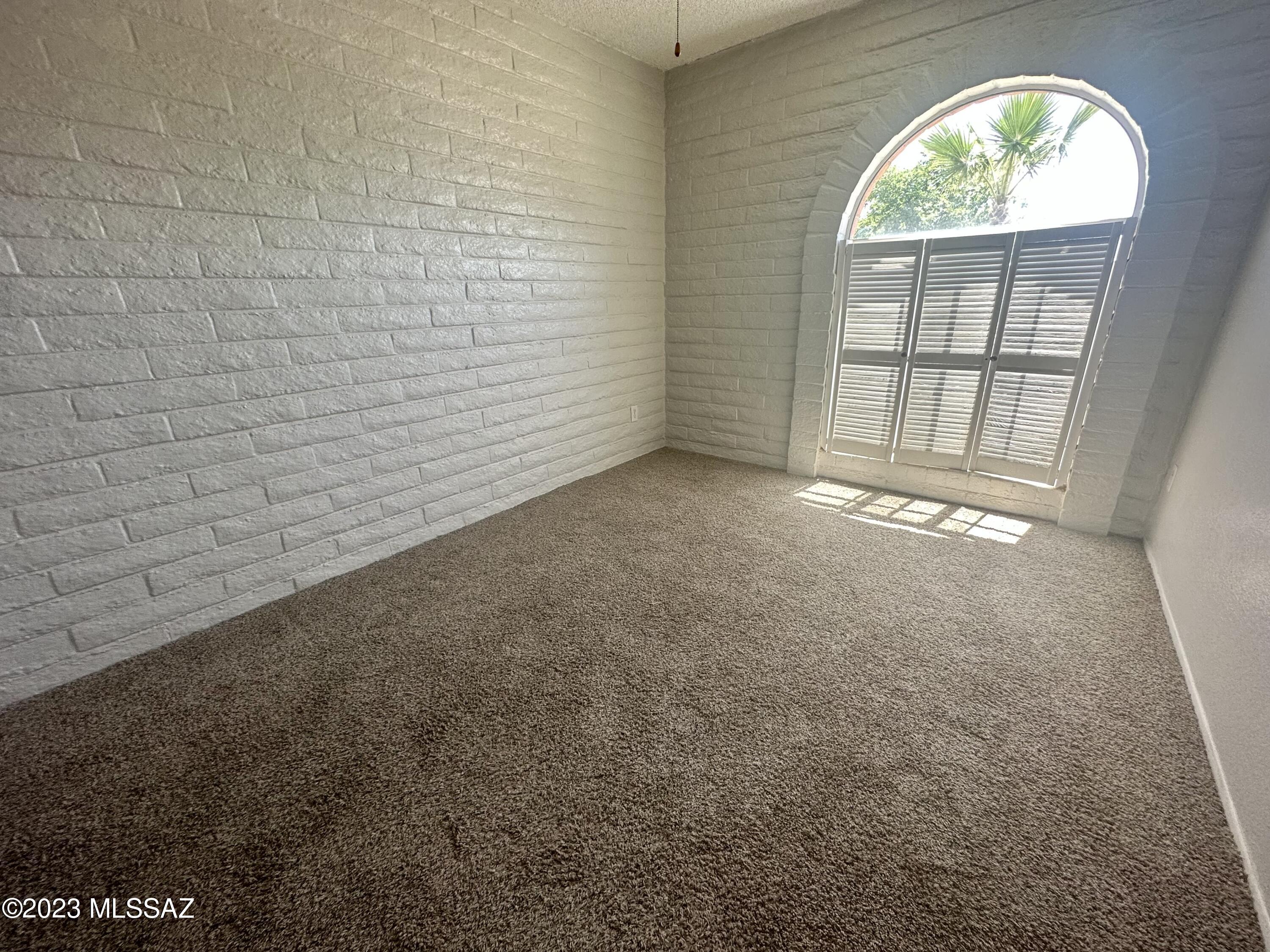 Casas Adobes Park (1-93) - Residential Lease