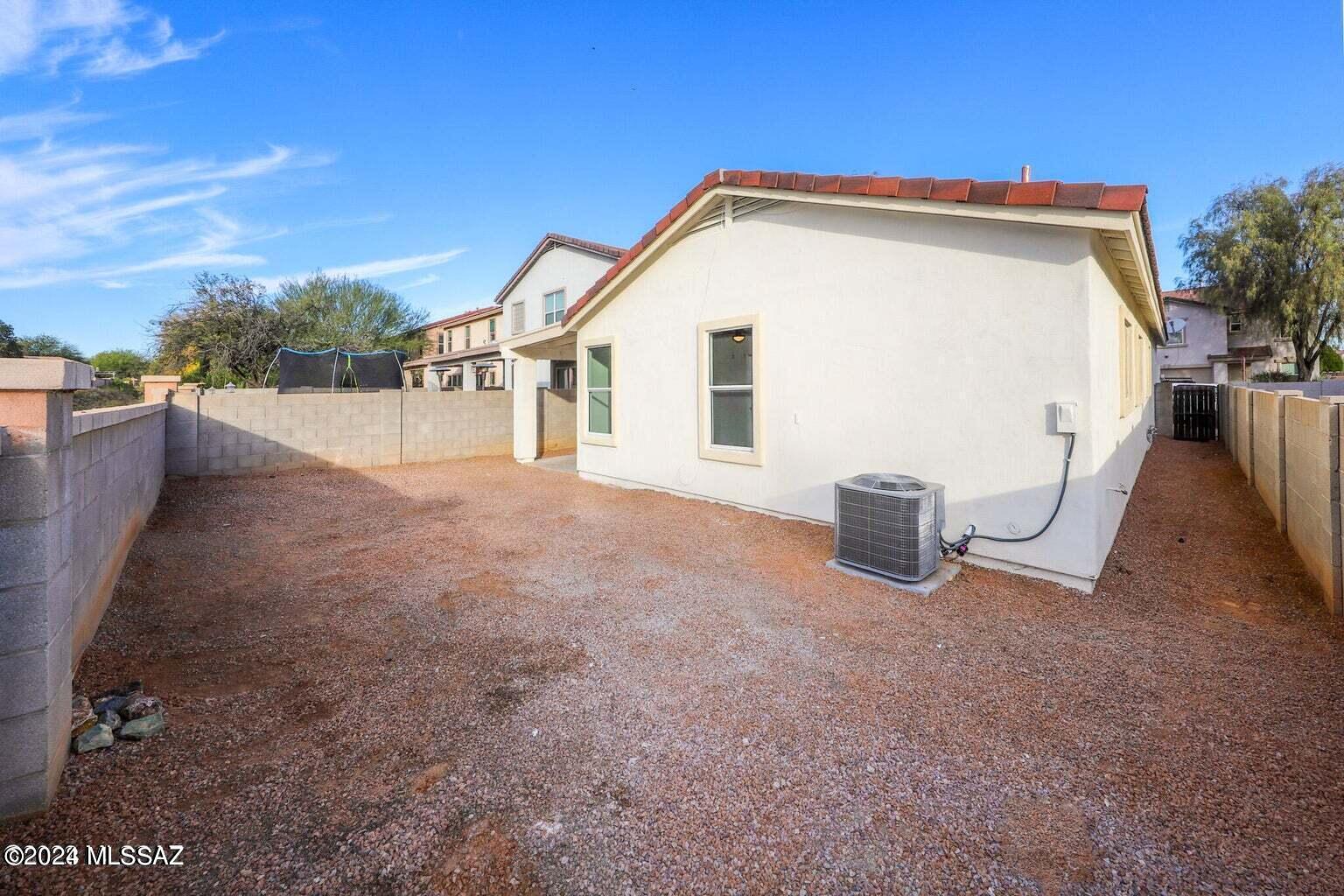 Presidio De Las Montanas - Residential