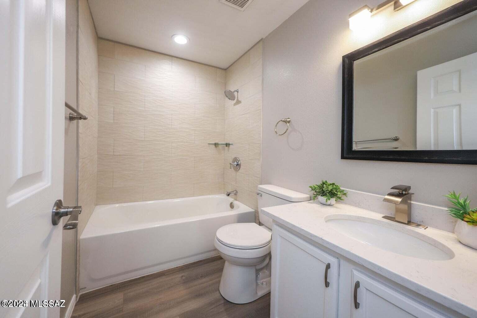 Presidio De Las Montanas - Residential