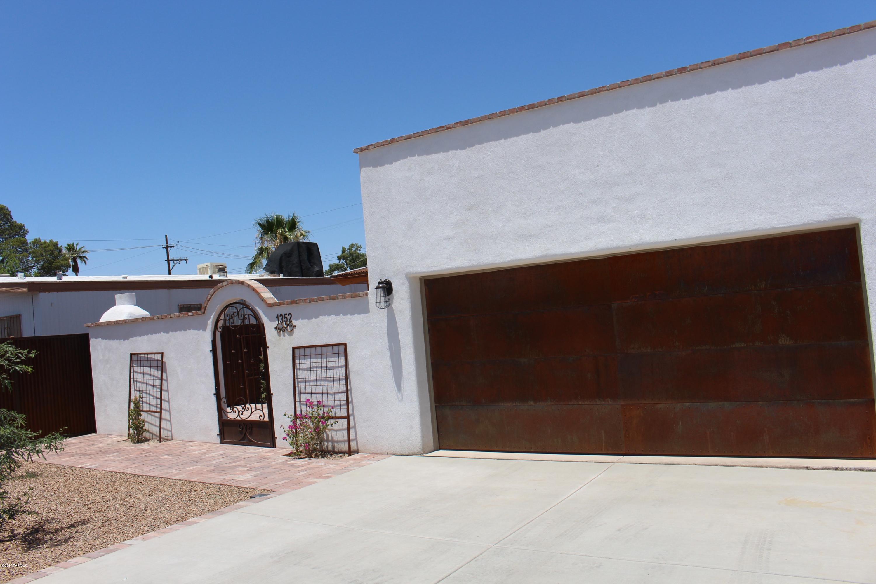 El Rio Park - Residential