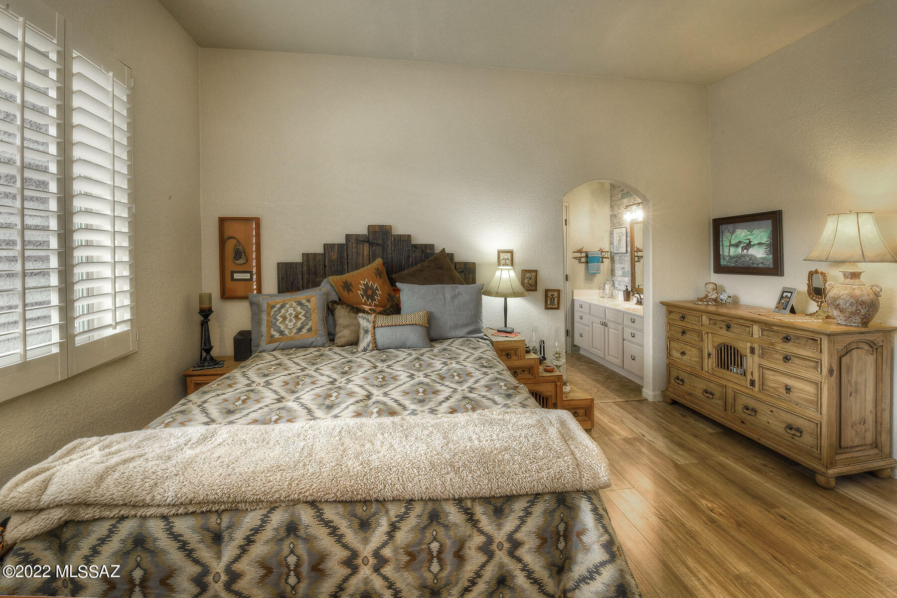 San Ignacio Heights (93-135) - Residential