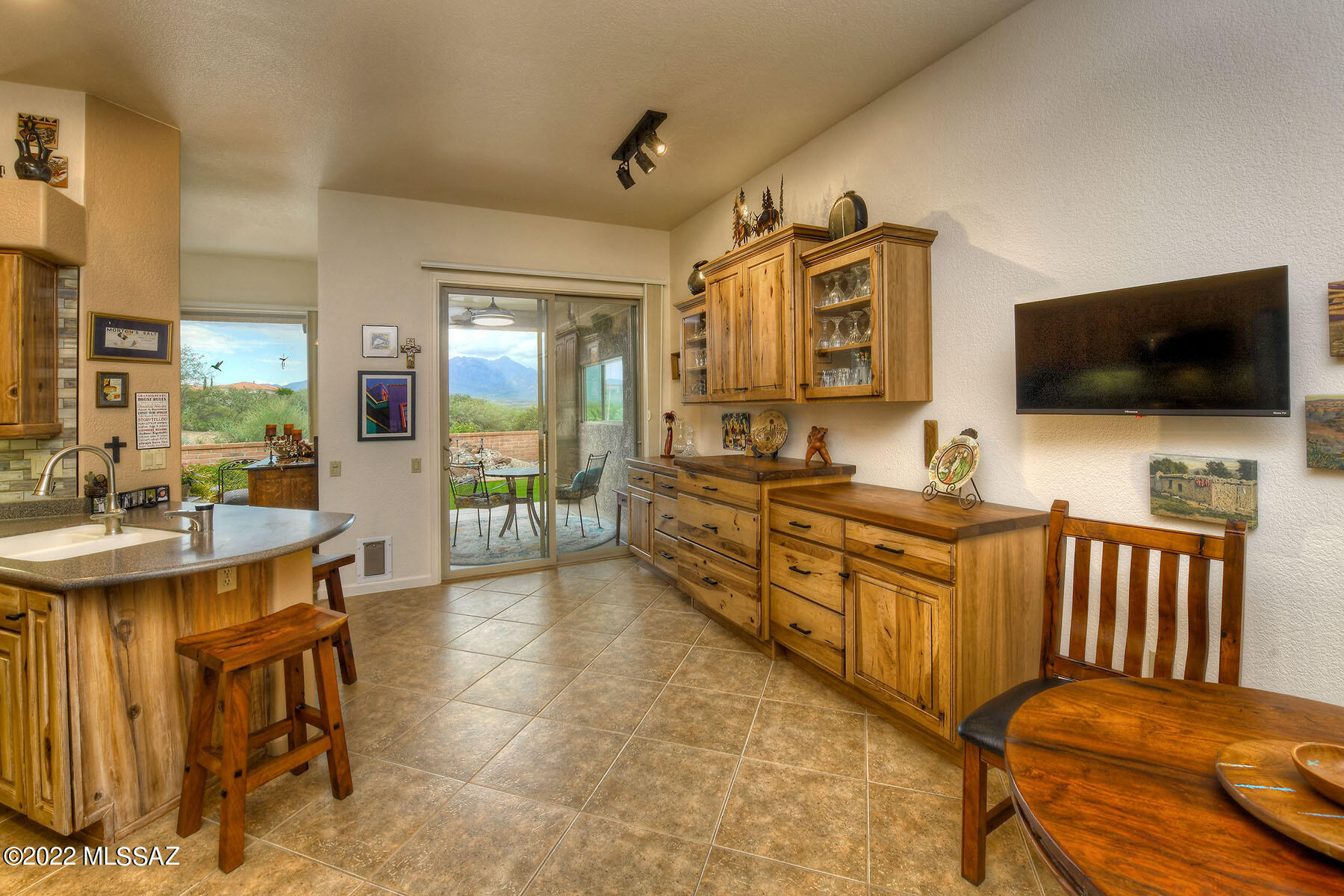 San Ignacio Heights (93-135) - Residential