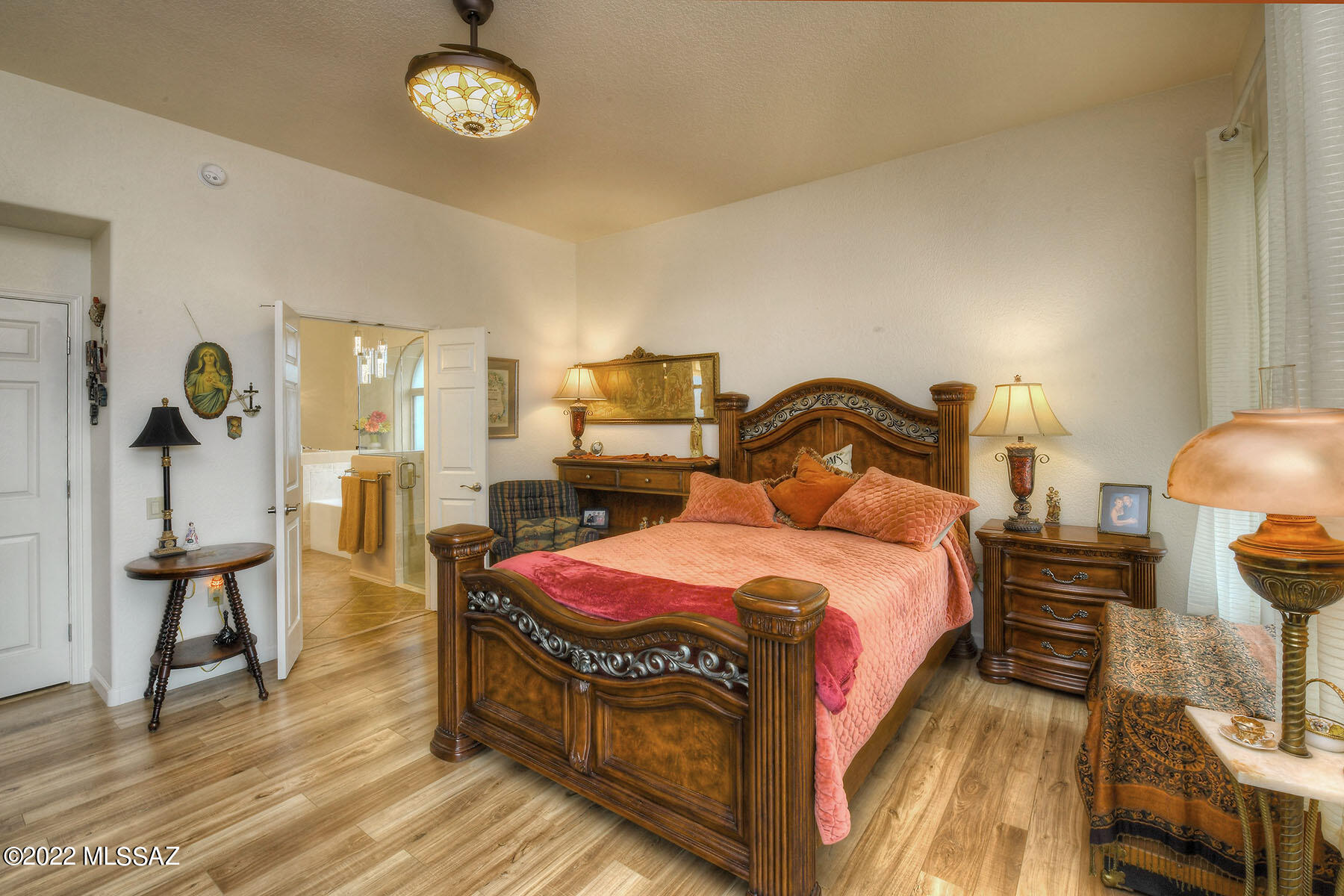 San Ignacio Heights (93-135) - Residential