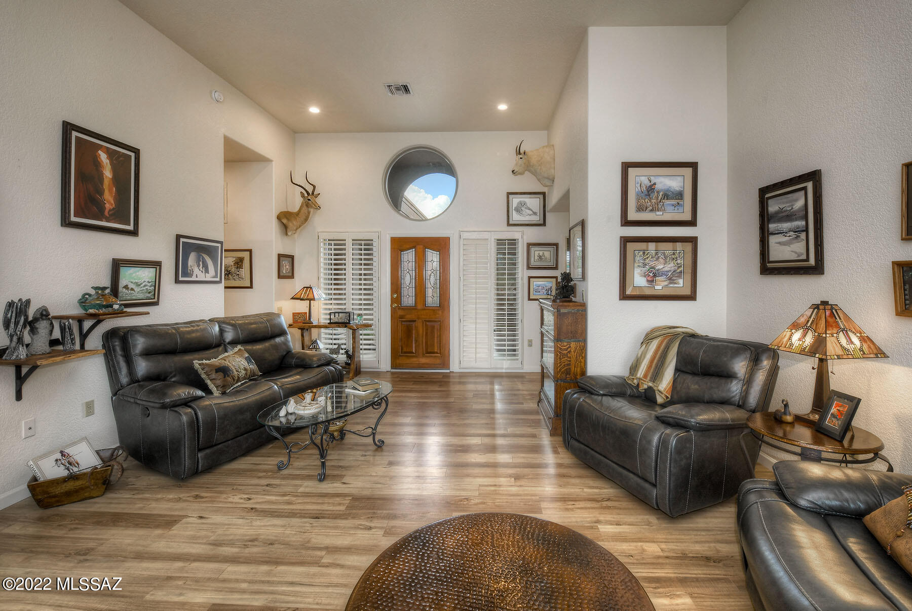 San Ignacio Heights (93-135) - Residential