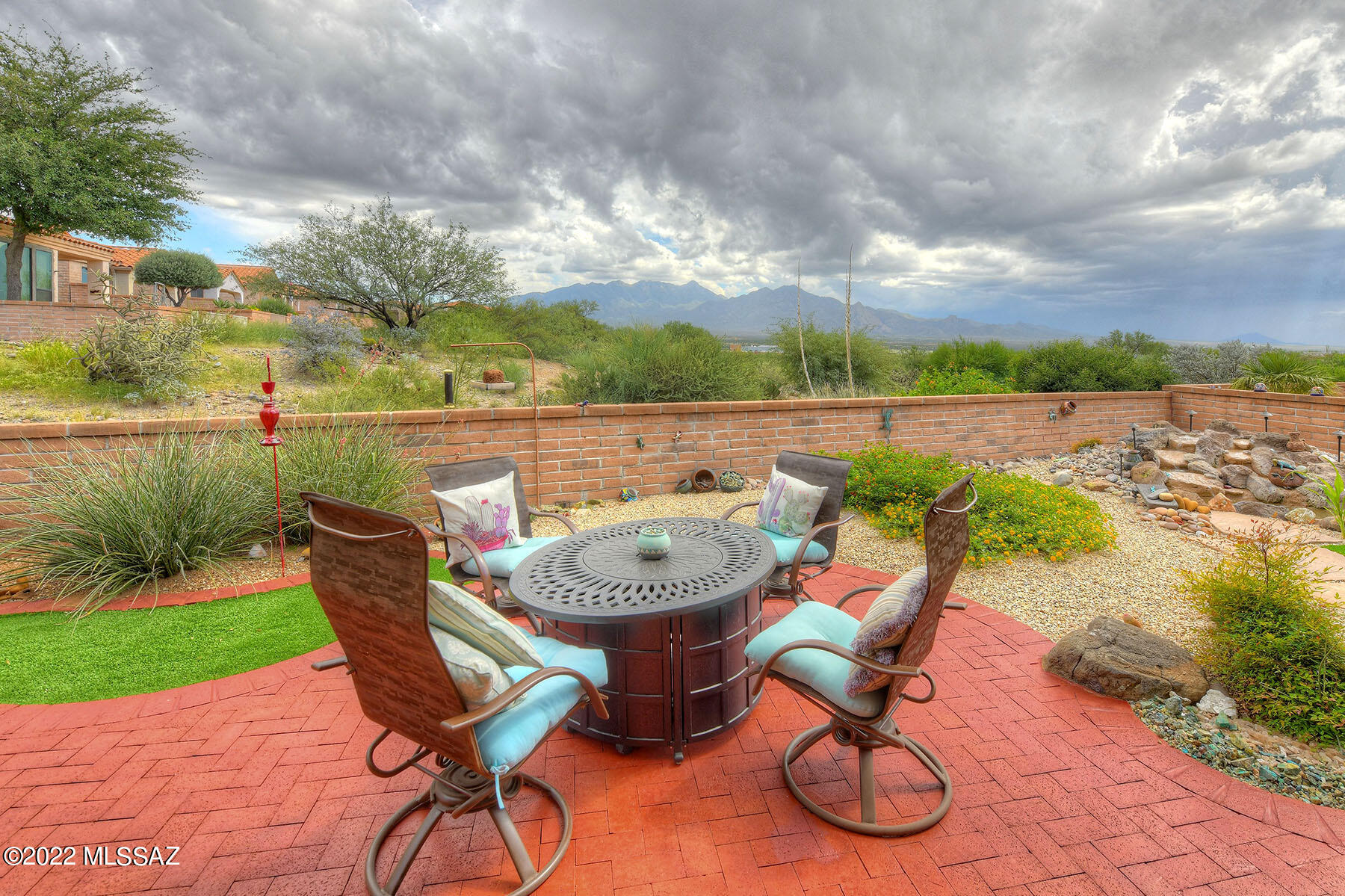 San Ignacio Heights (93-135) - Residential
