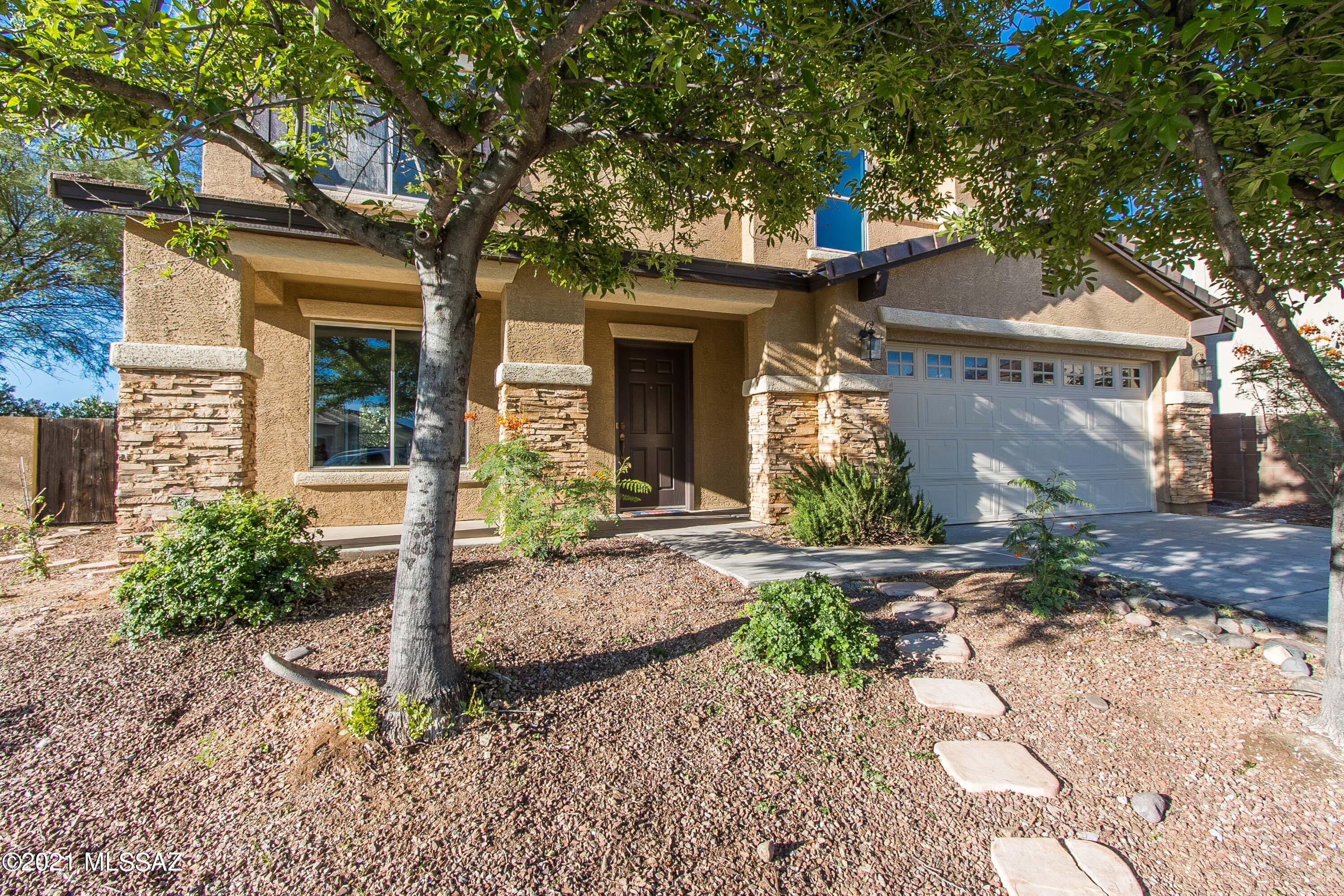 Black Horse (1-411) - Residential