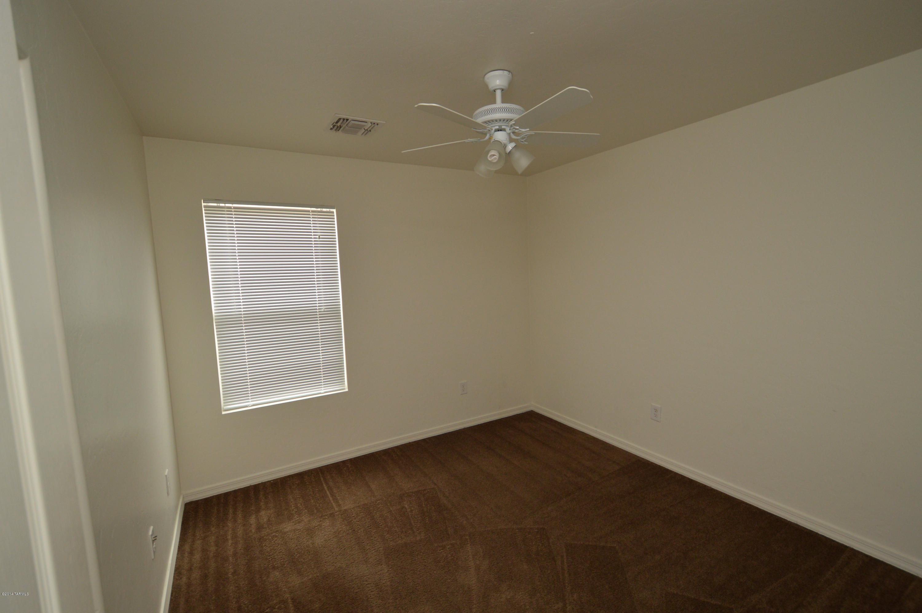 Presidio Del Cielo (1-425) - Residential Lease