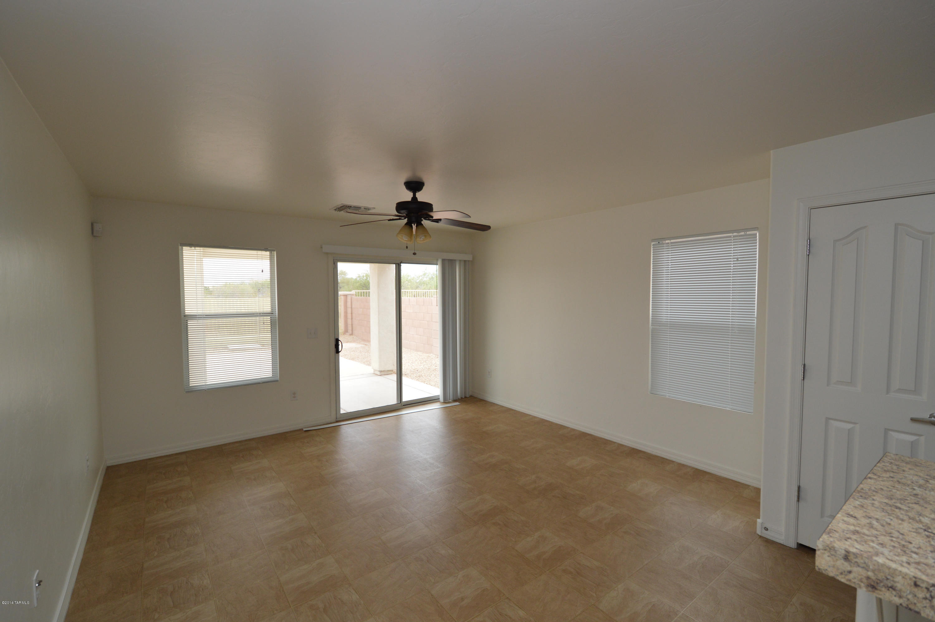 Presidio Del Cielo (1-425) - Residential Lease