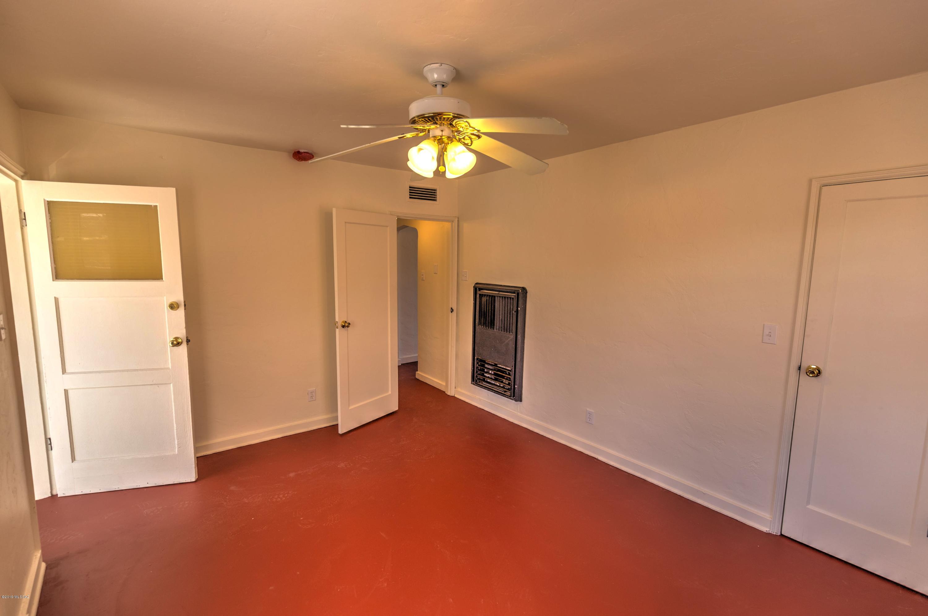 Altadina Heights Addition, BLK 2 - Residential Lease