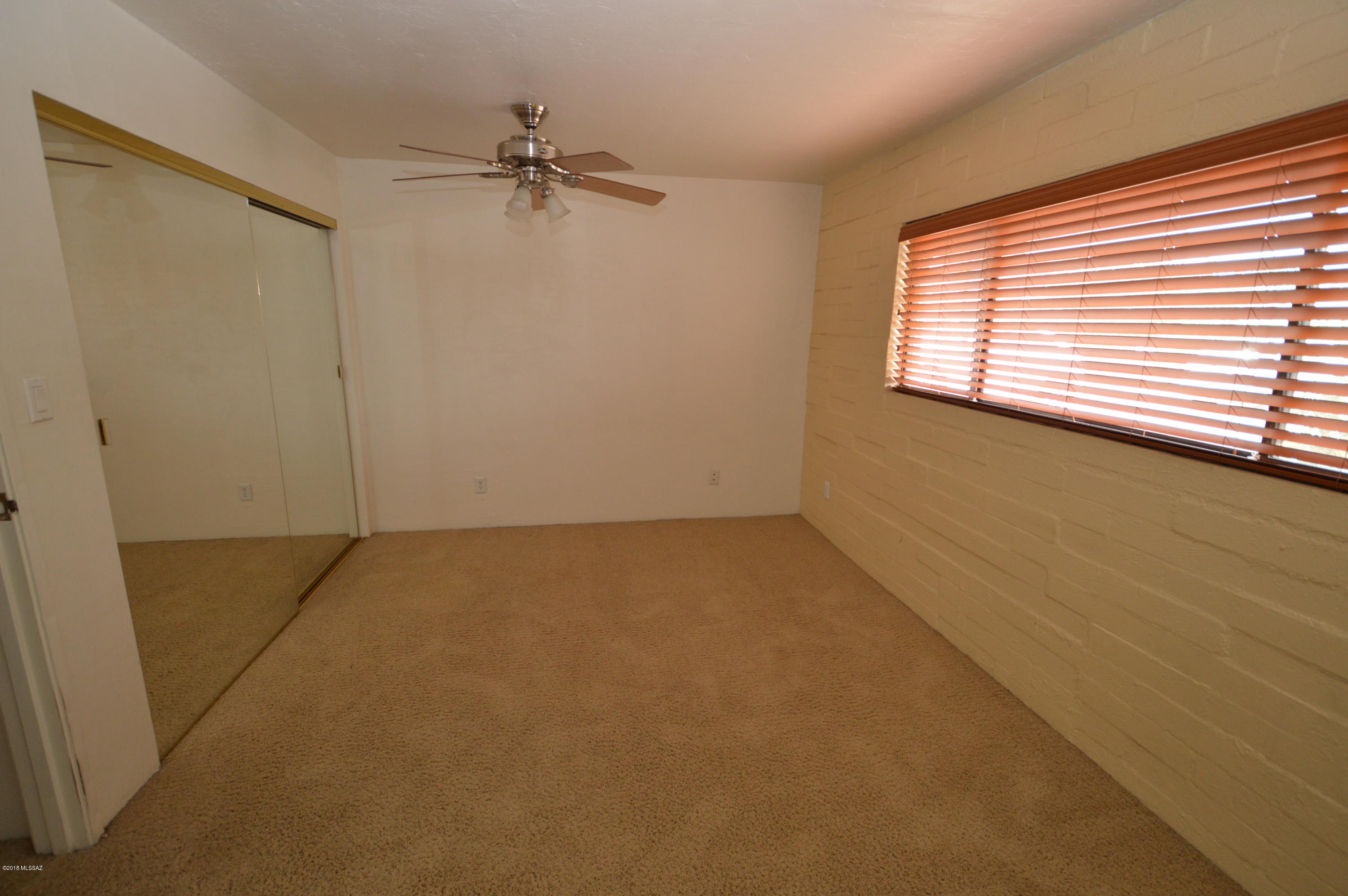 Unsubdivided - Residential Lease