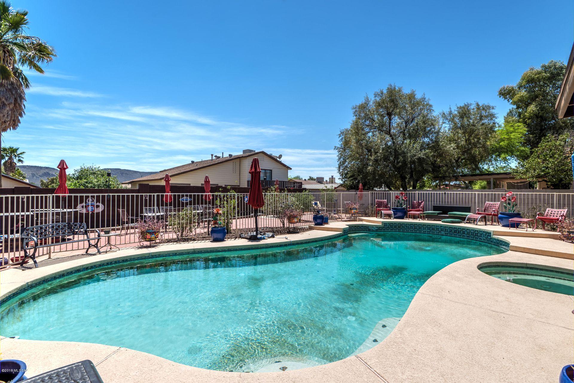 Mission West (1-370) - Residential
