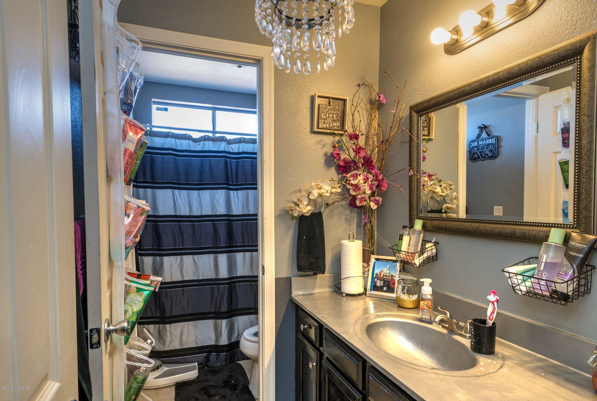 Mission West (1-370) - Residential