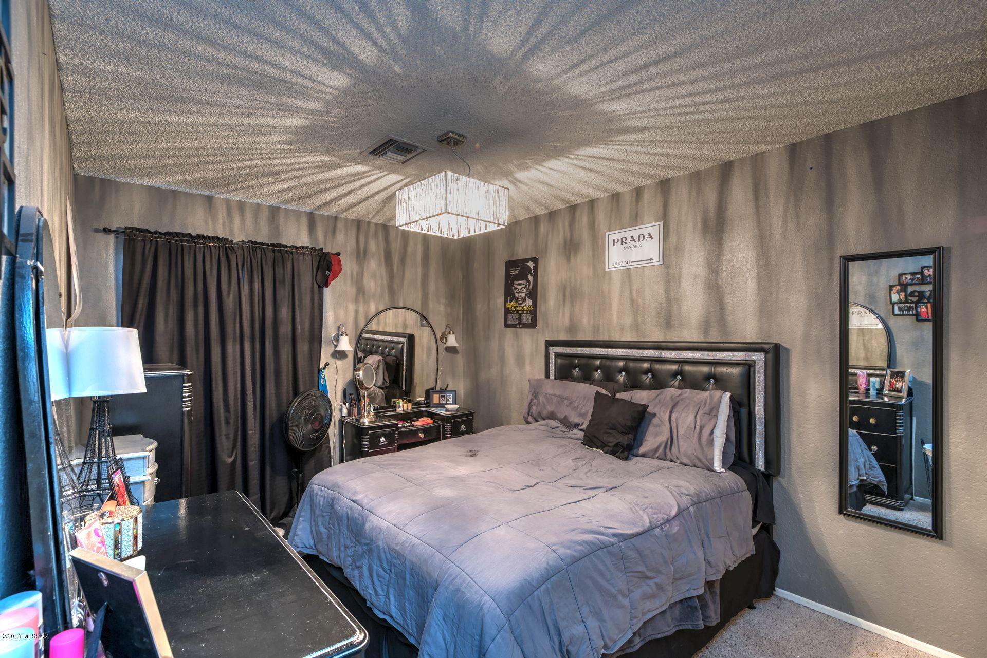 Mission West (1-370) - Residential