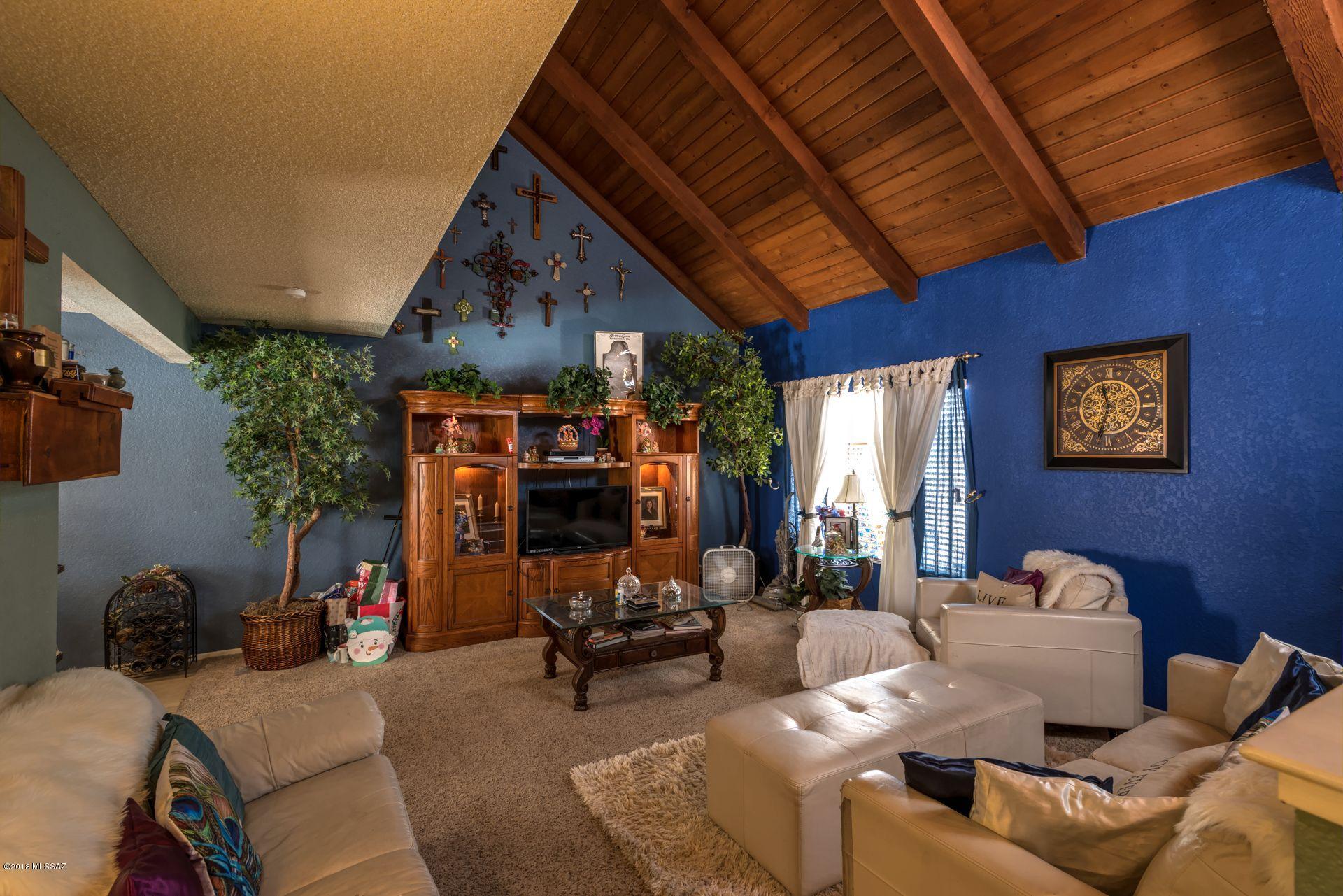 Mission West (1-370) - Residential