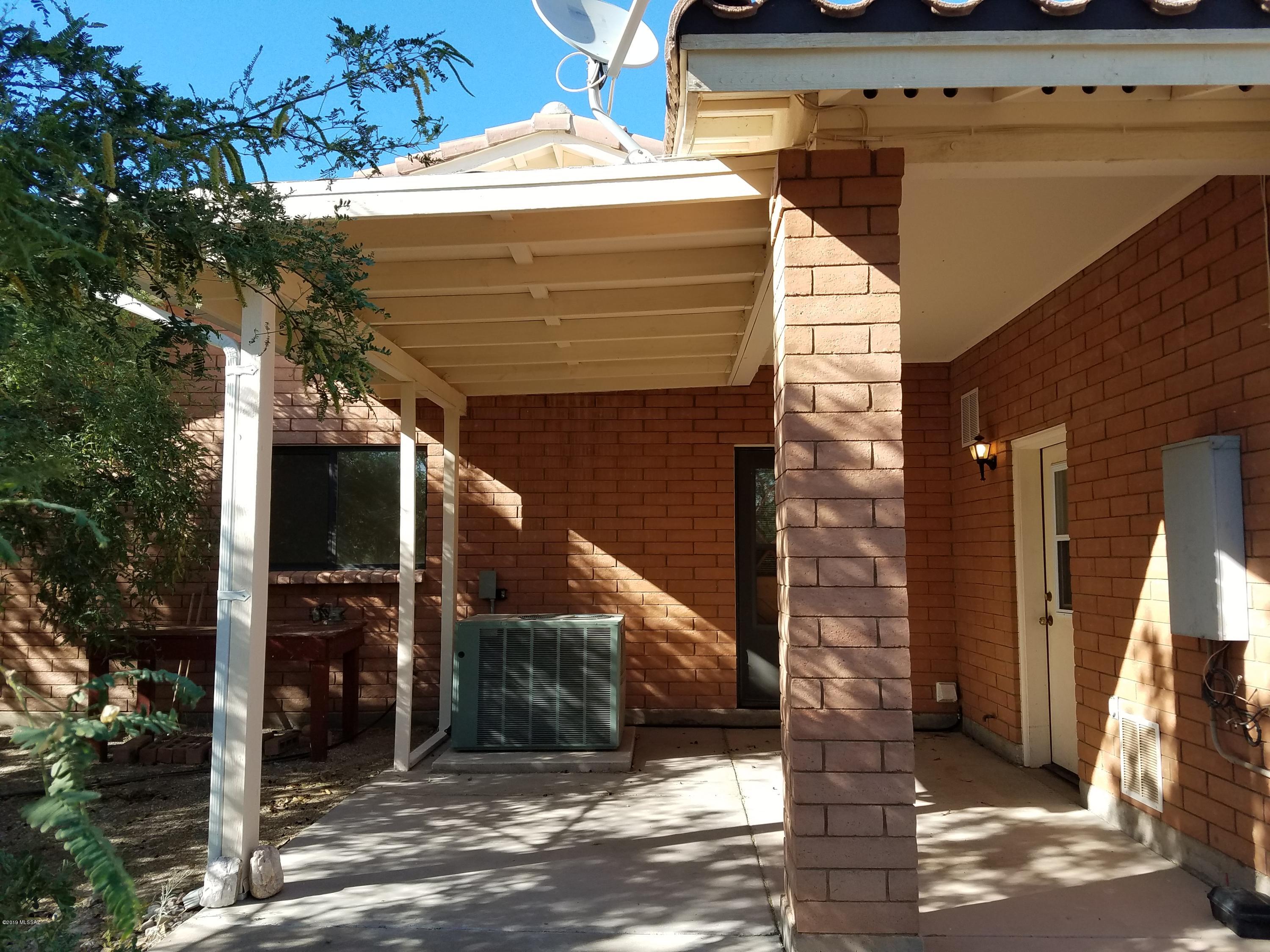La Bella Vista (1-80) - Residential