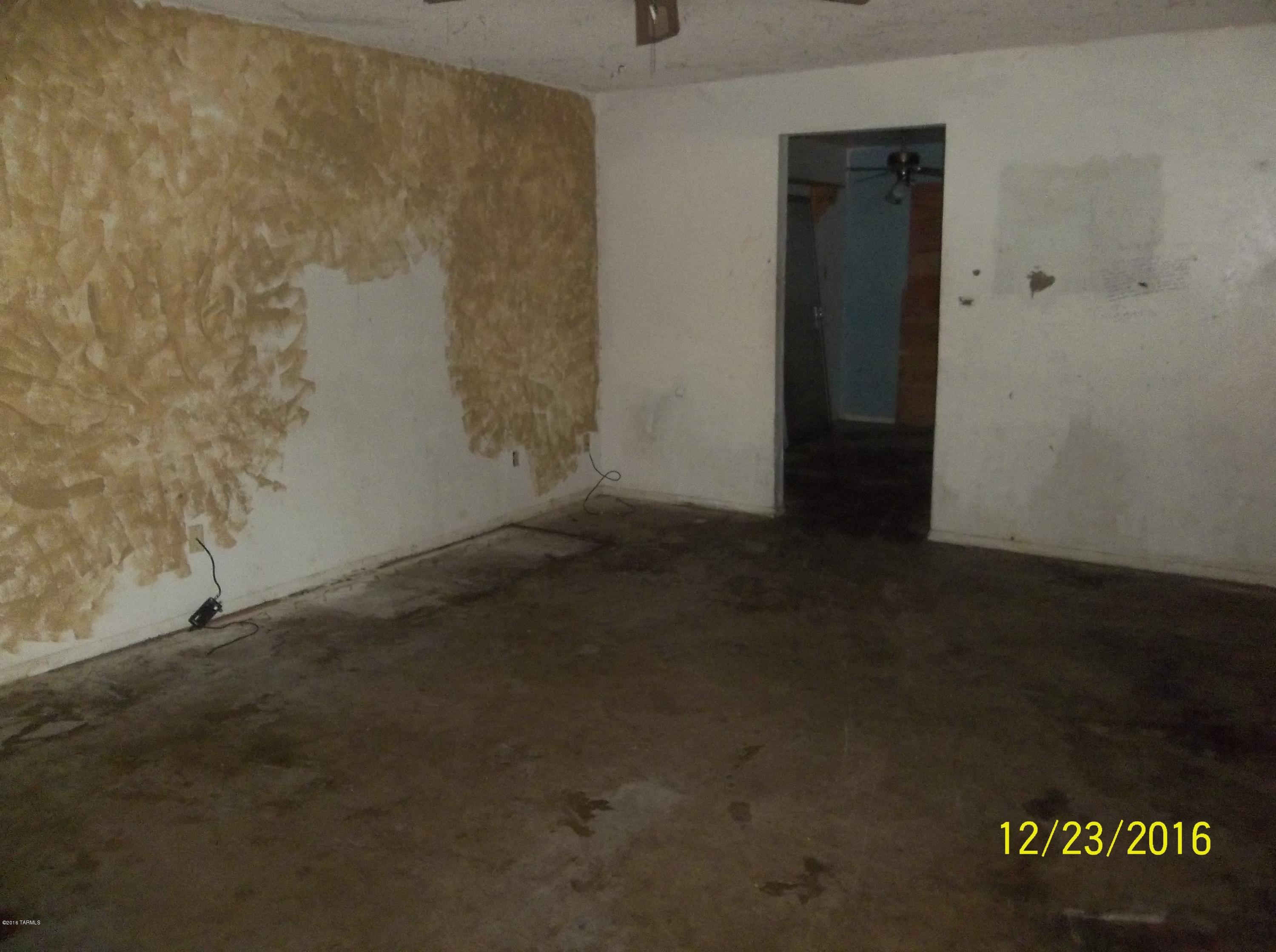 Orangewood Estates (110-212) - Residential