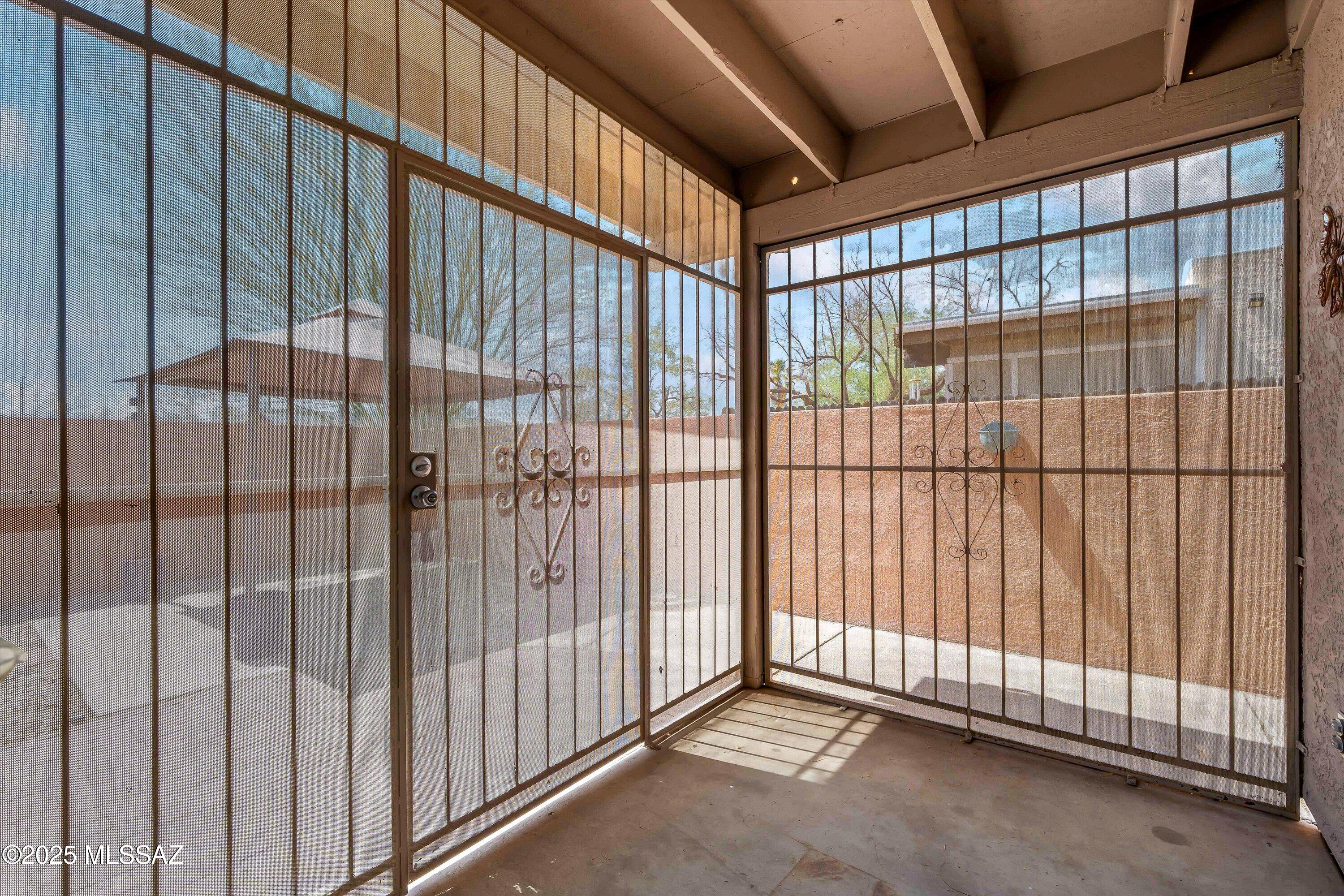 Cloverleaf Townhouses (1-63) - Residential