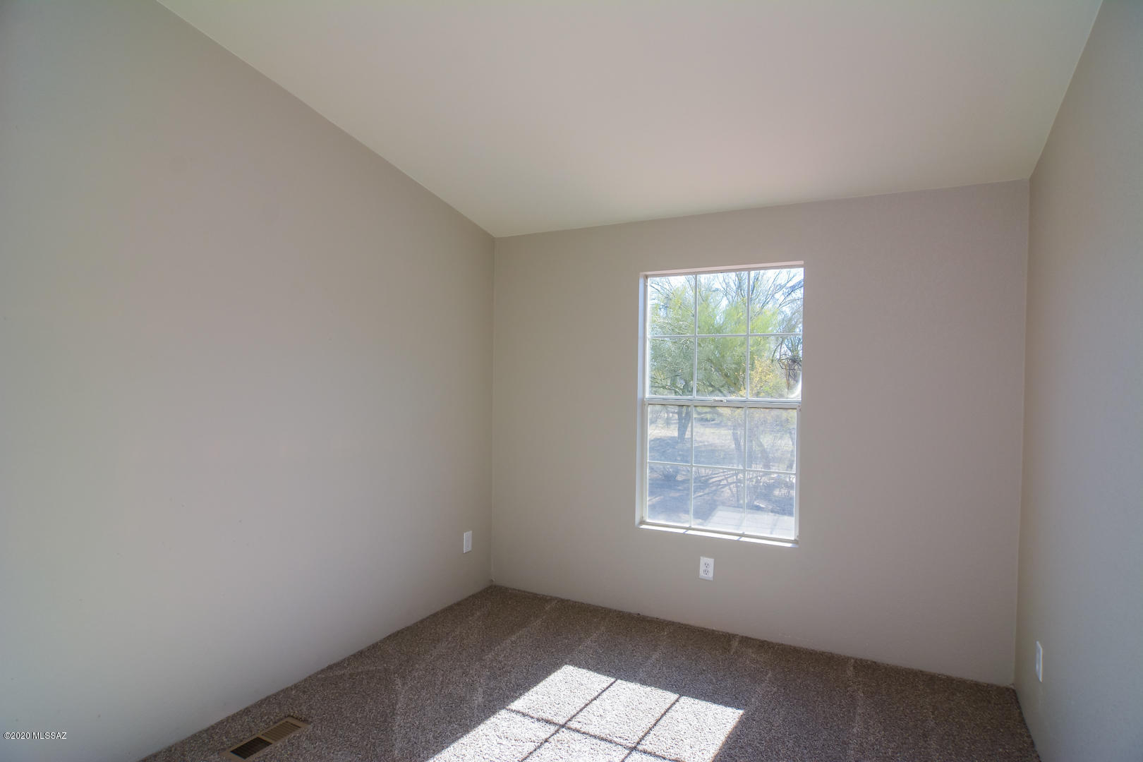 Paradise Estates (1-22) - Residential