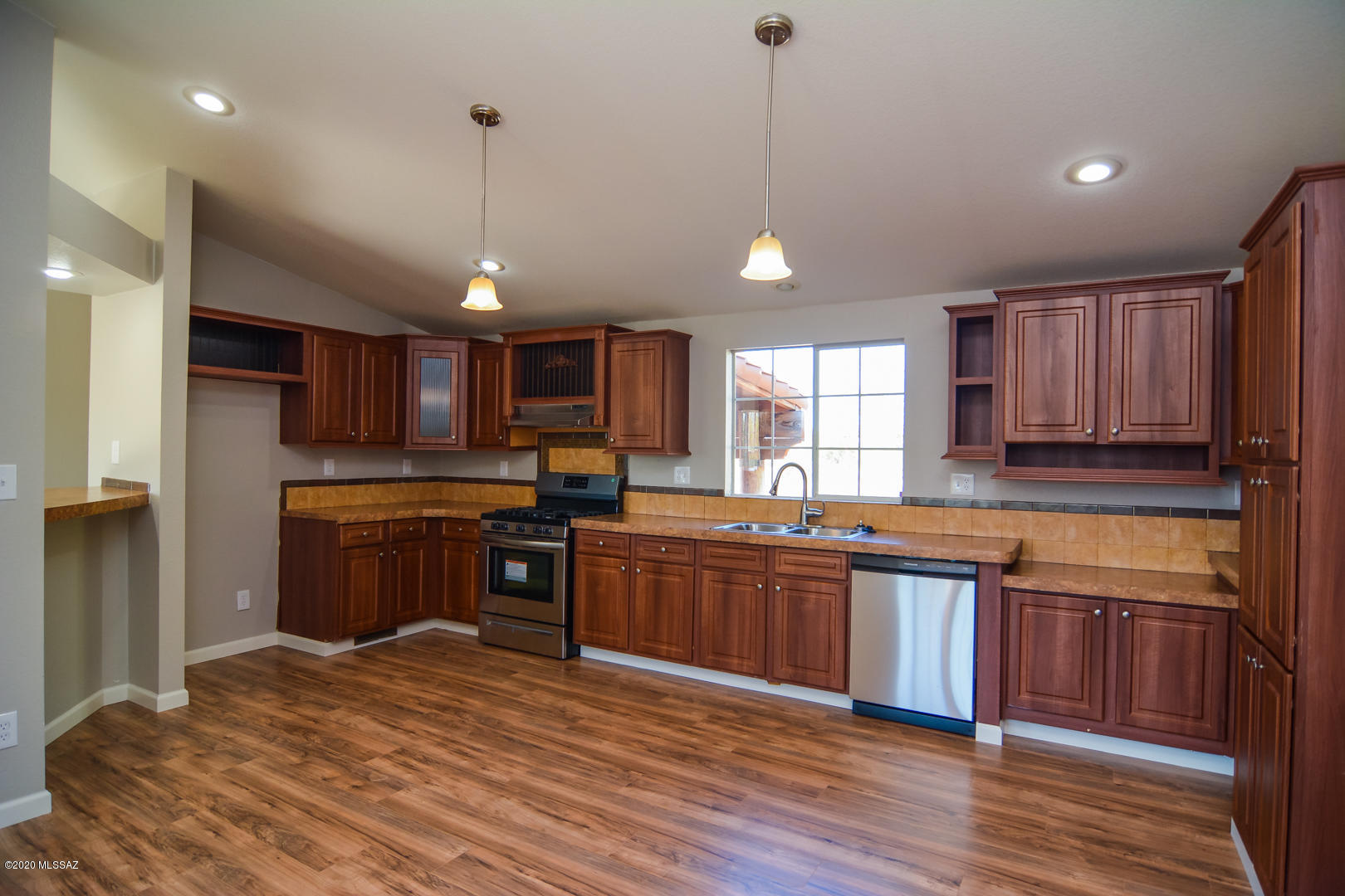 Paradise Estates (1-22) - Residential