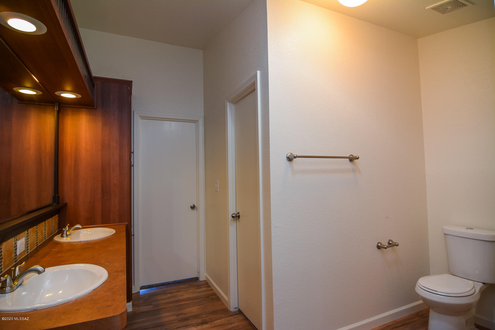 Paradise Estates (1-22) - Residential