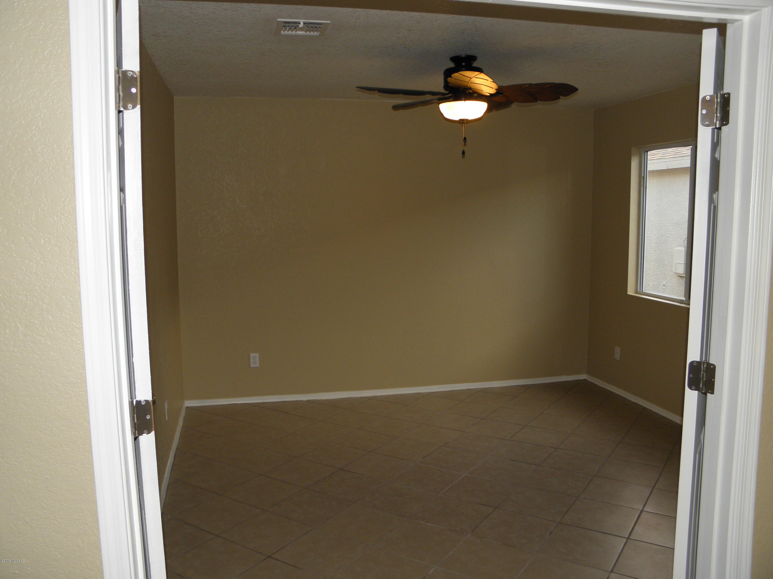Rincon Shadows (1-47) - Residential