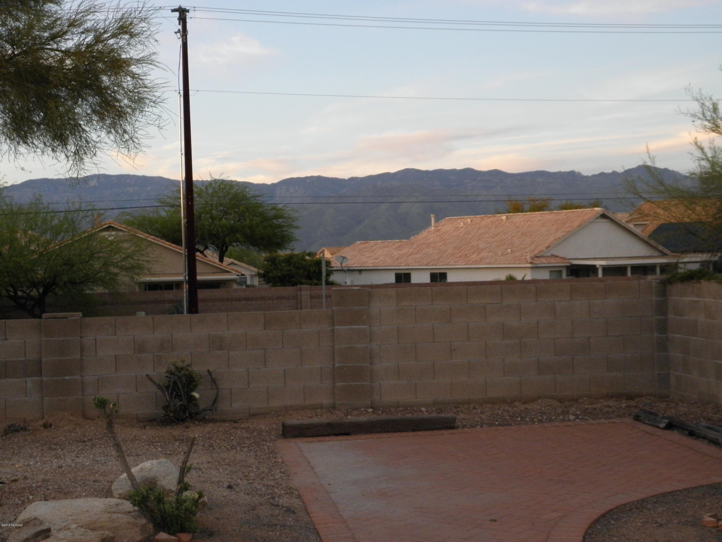 Rincon Shadows (1-47) - Residential