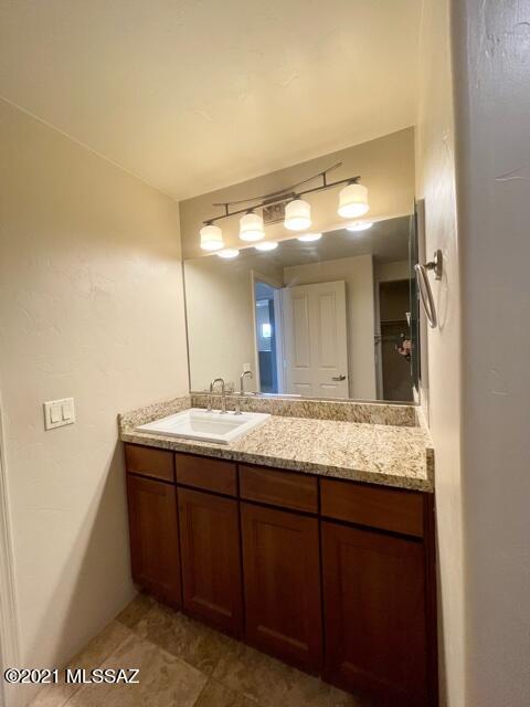 Unsubdivided - Residential Lease