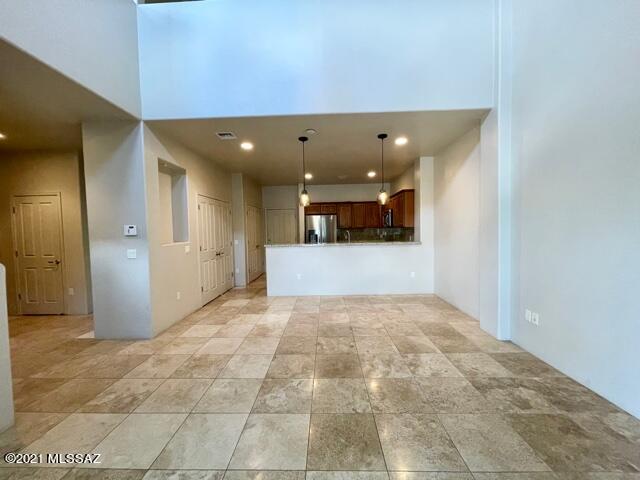 Unsubdivided - Residential Lease