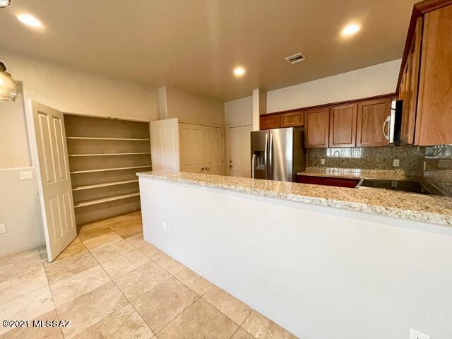 Unsubdivided - Residential Lease
