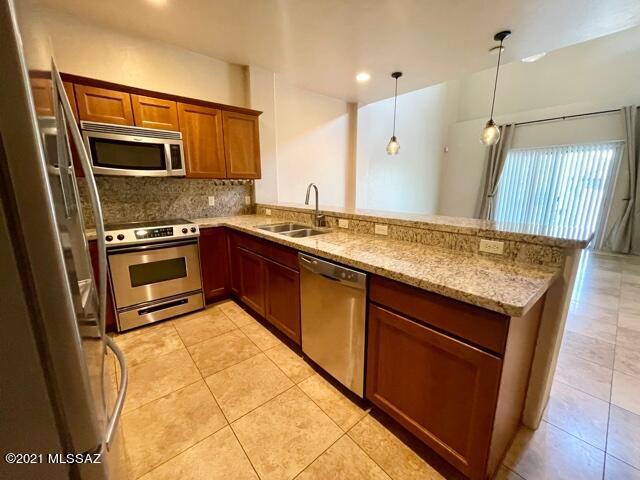 Unsubdivided - Residential Lease