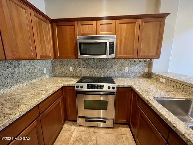 Unsubdivided - Residential Lease