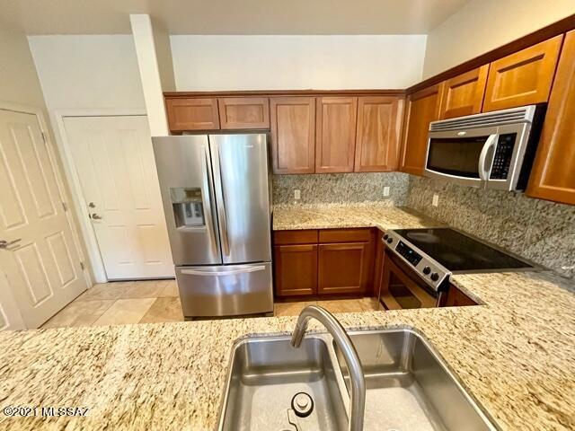 Unsubdivided - Residential Lease