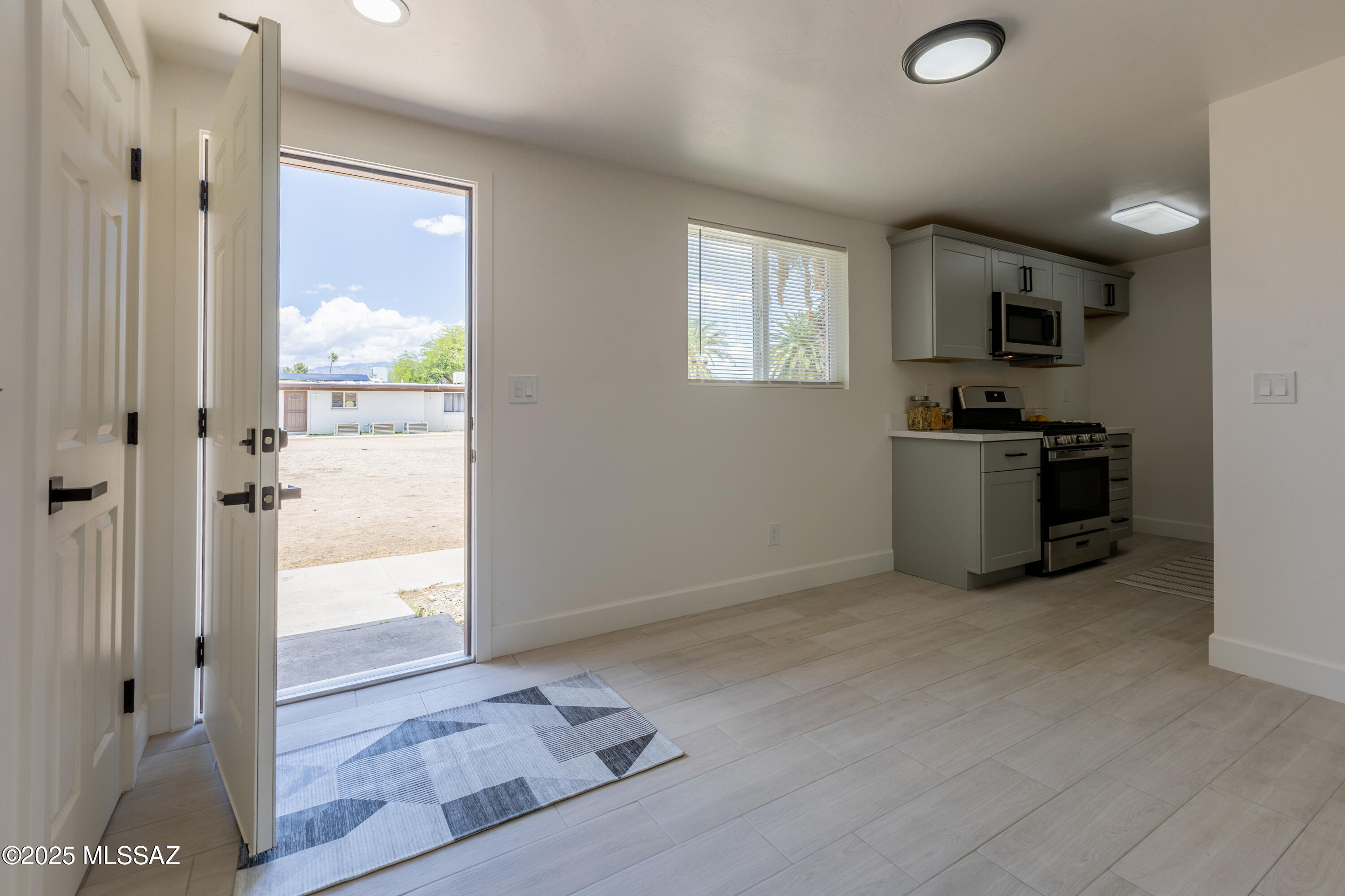 Palm Grove Clusters Resub (16-185) - Residential