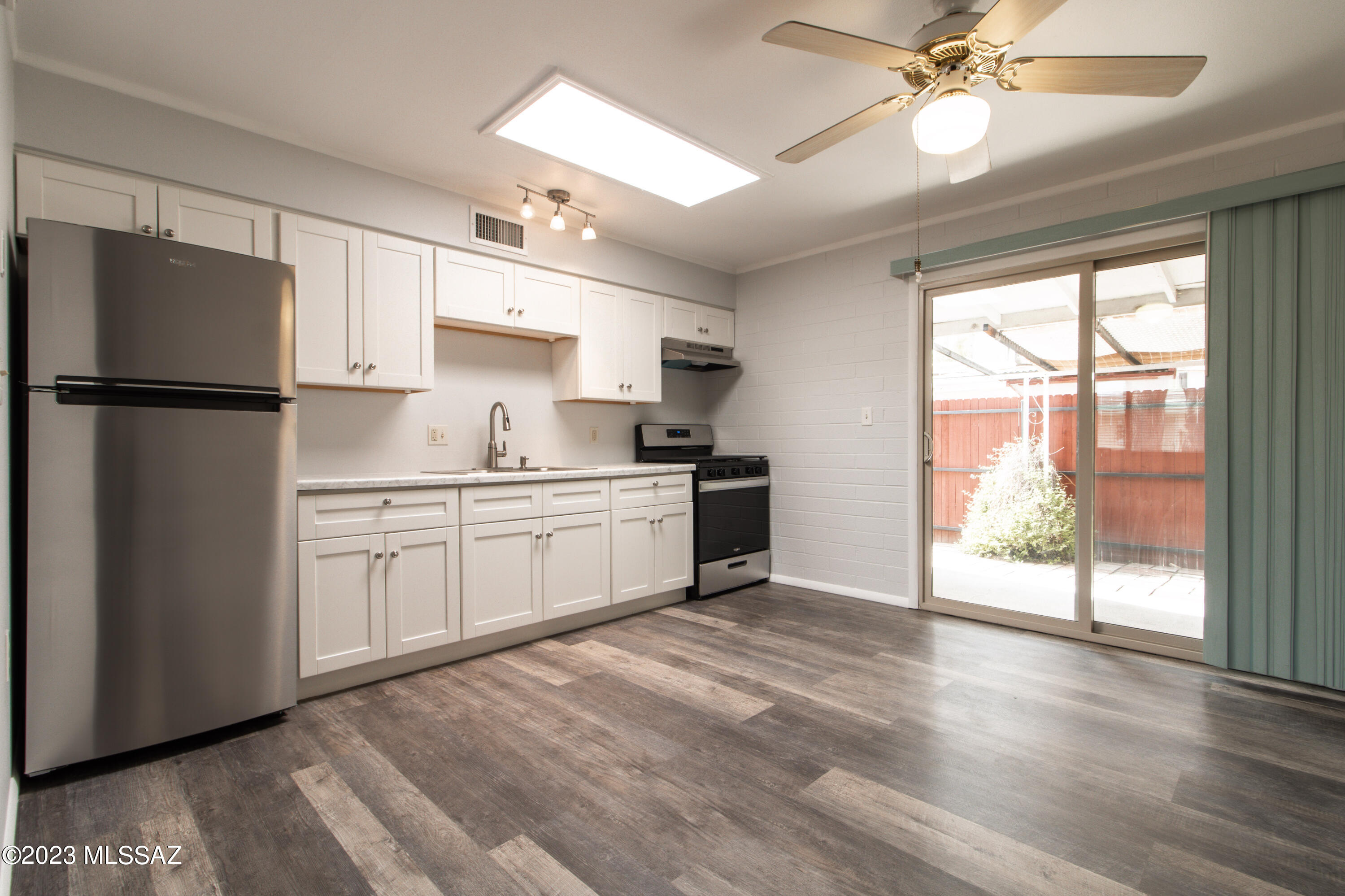 Silverbell West Condos - Residential